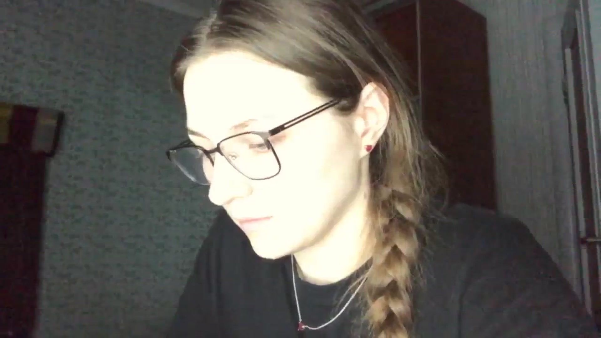Gallery image thumbnail from Olive_Cutie's myfreecams stream on, 04/29/2026, 02:27 image 4 of 20