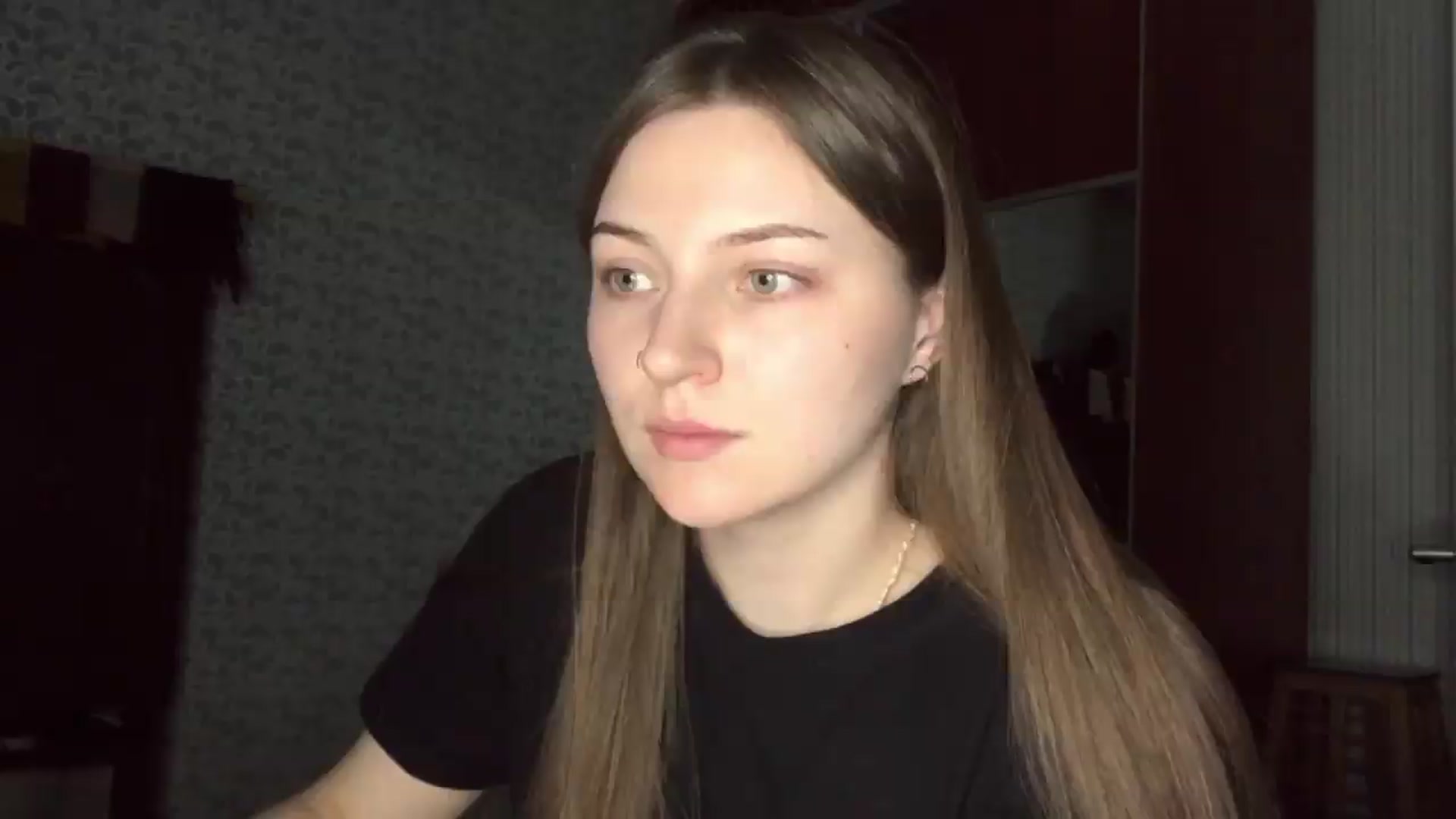 Gallery image thumbnail from Olive_Cutie's myfreecams stream on, 05/11/2026, 24:27 image 3 of 20