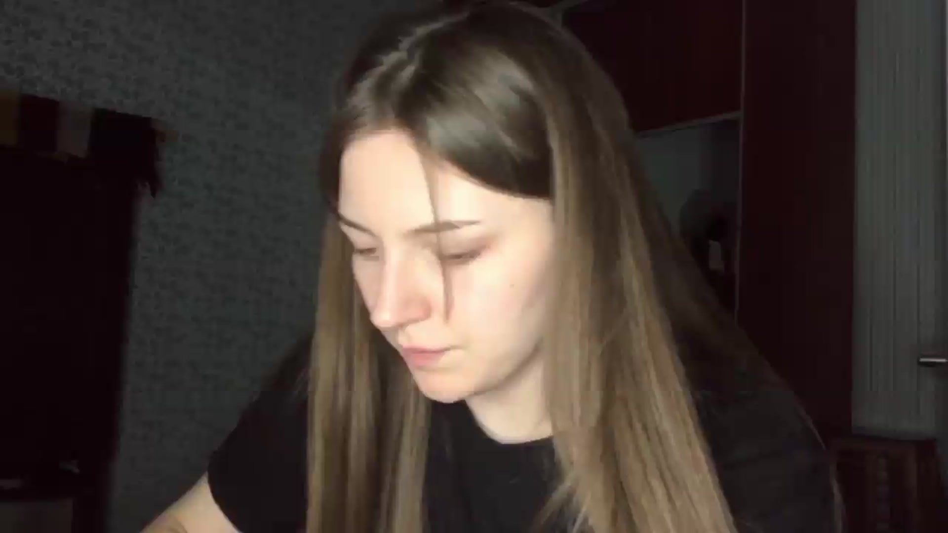 Gallery image thumbnail from Olive_Cutie's myfreecams stream on, 05/11/2026, 24:27 image 11 of 20