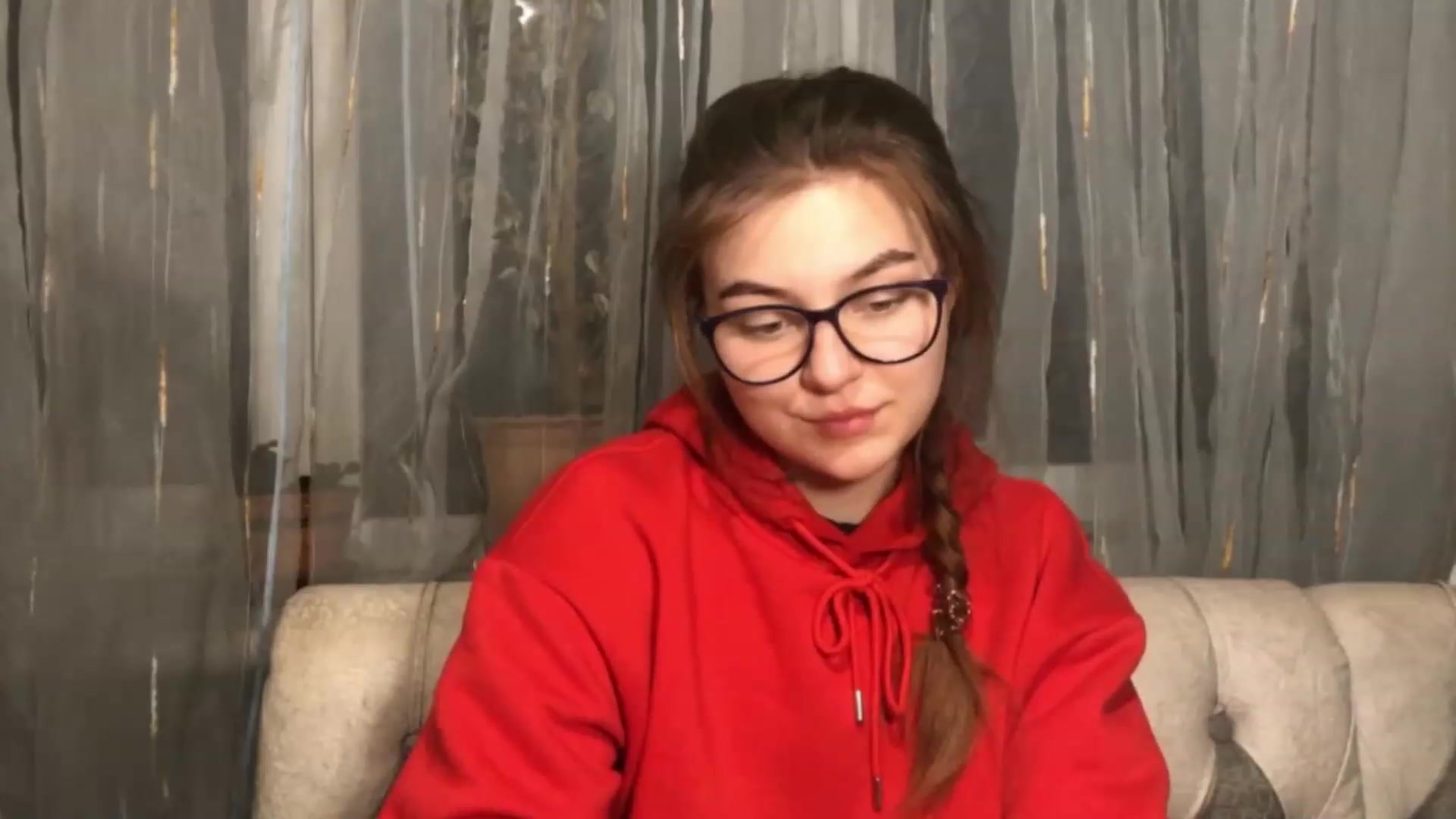 Gallery image thumbnail from Oliveevee_'s myfreecams stream on, 12/02/2022, 21:04 image 14 of 20