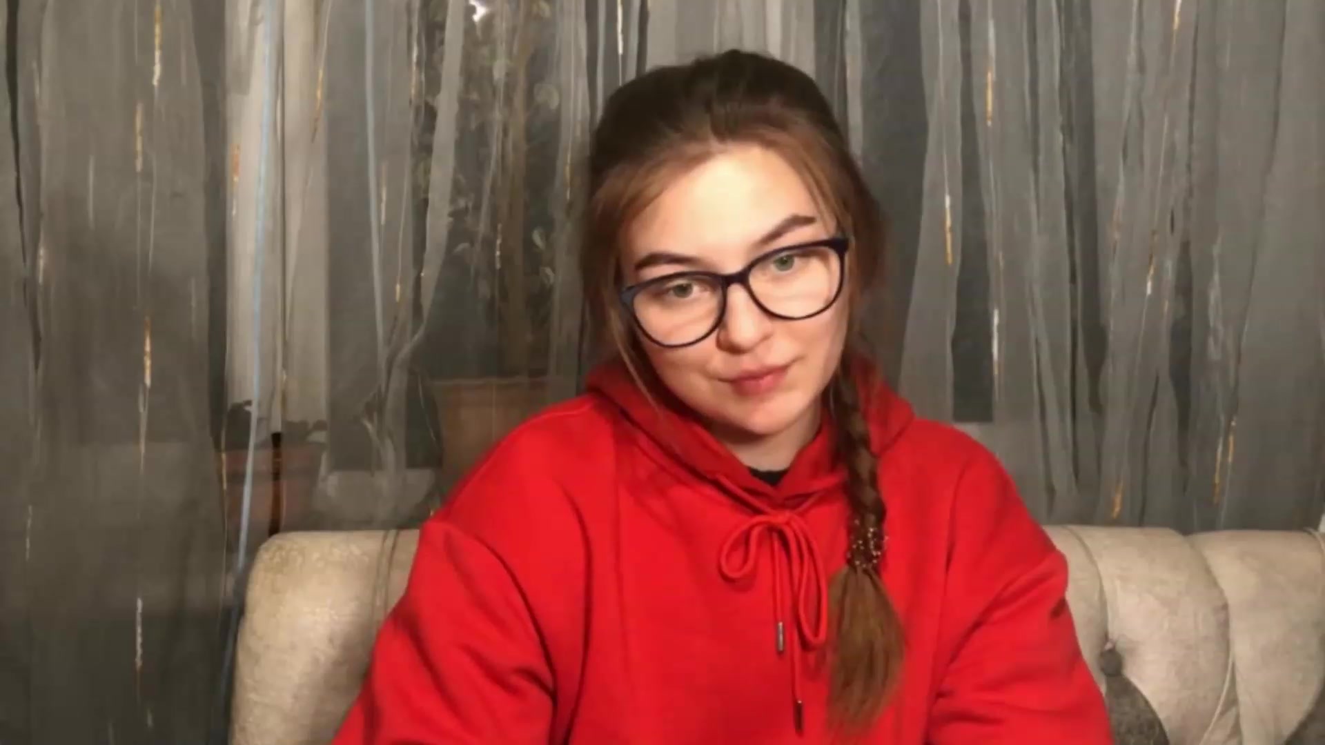 Gallery image thumbnail from Oliveevee_'s myfreecams stream on, 12/02/2022, 21:04 image 2 of 20