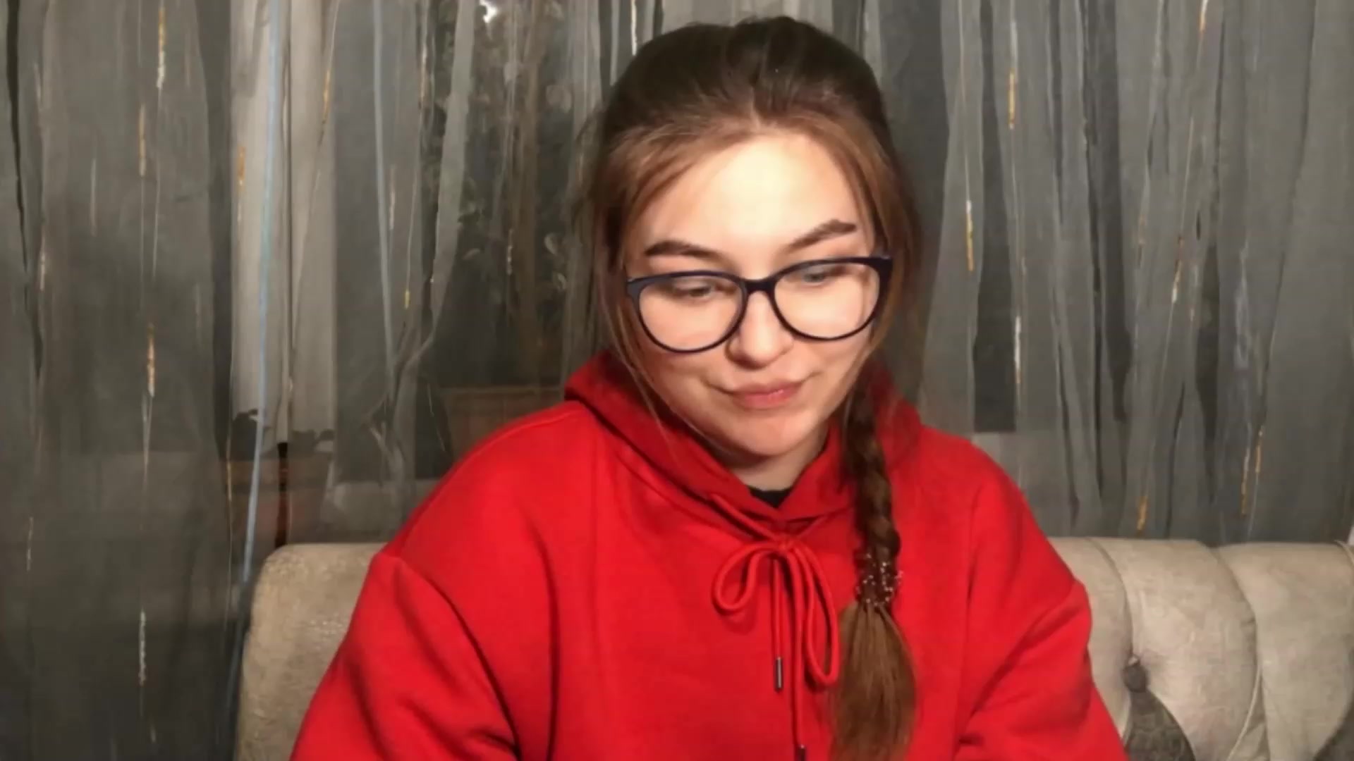 Gallery image thumbnail from Oliveevee_'s myfreecams stream on, 12/02/2022, 21:04 image 1 of 20