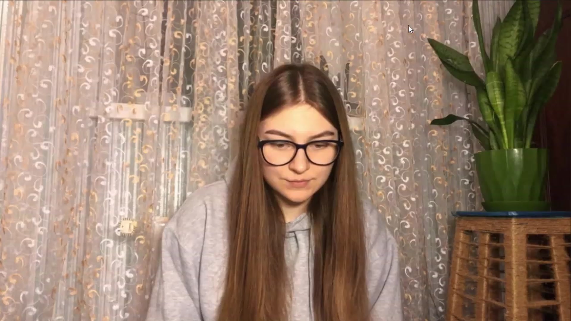 Gallery image thumbnail from Oliveevee_'s myfreecams stream on, 01/18/2023, 19:46 image 15 of 20