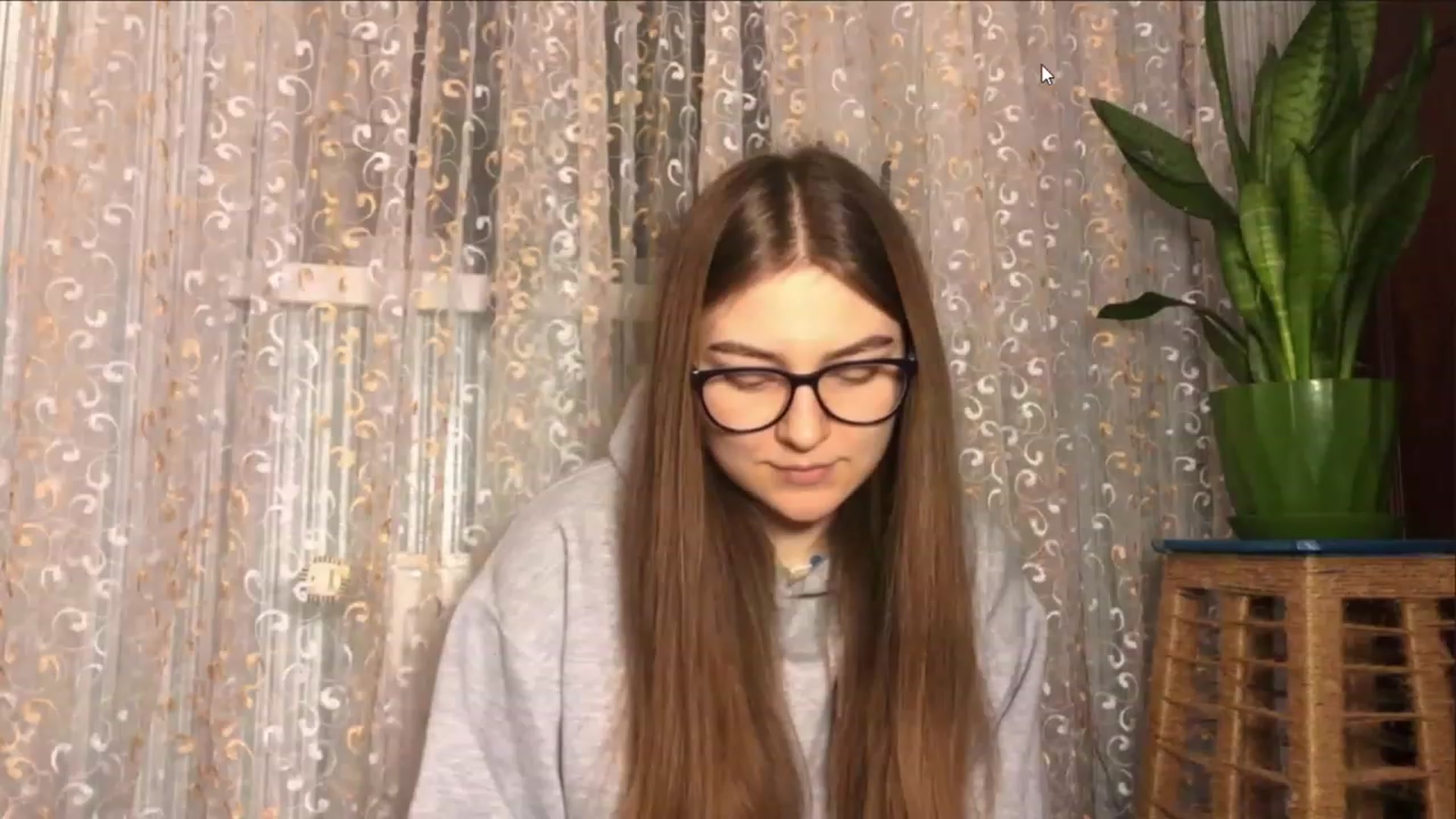 Gallery image thumbnail from Oliveevee_'s myfreecams stream on, 01/18/2023, 19:46 image 2 of 20
