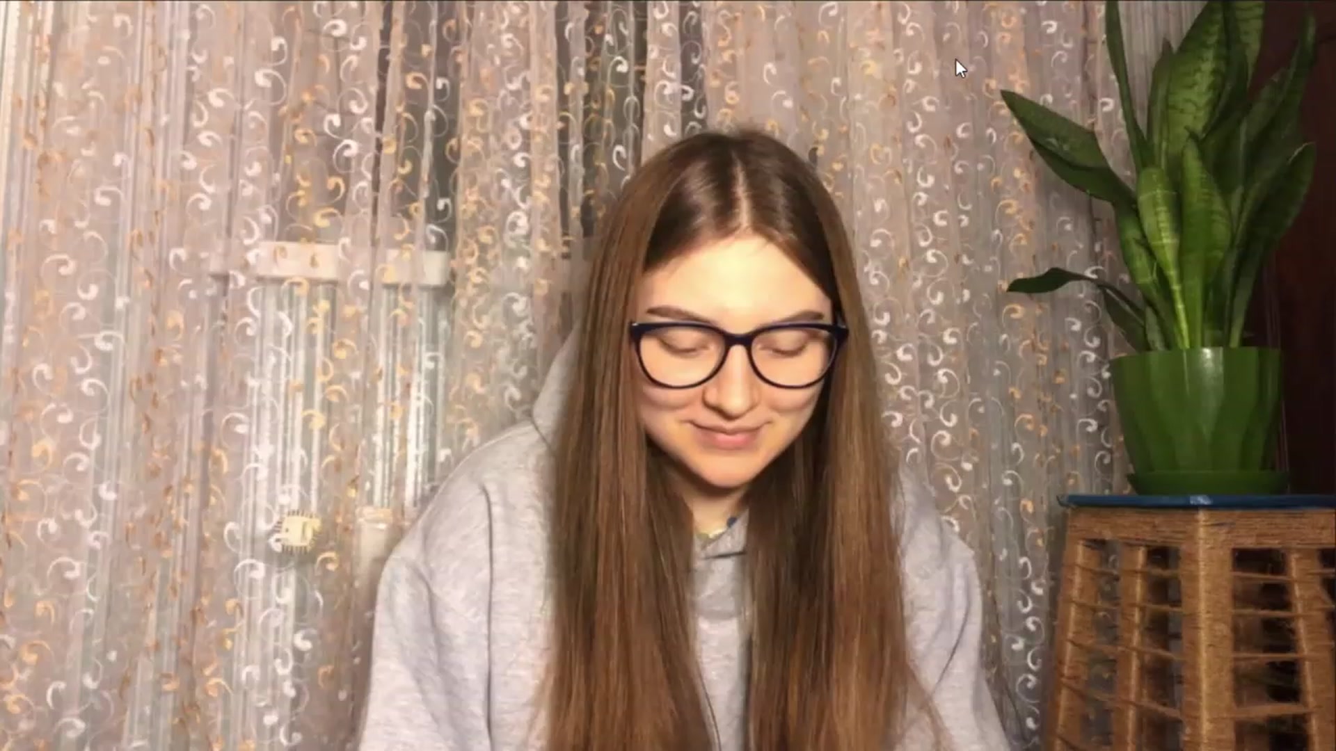 Gallery image thumbnail from Oliveevee_'s myfreecams stream on, 01/18/2023, 19:46 image 6 of 20