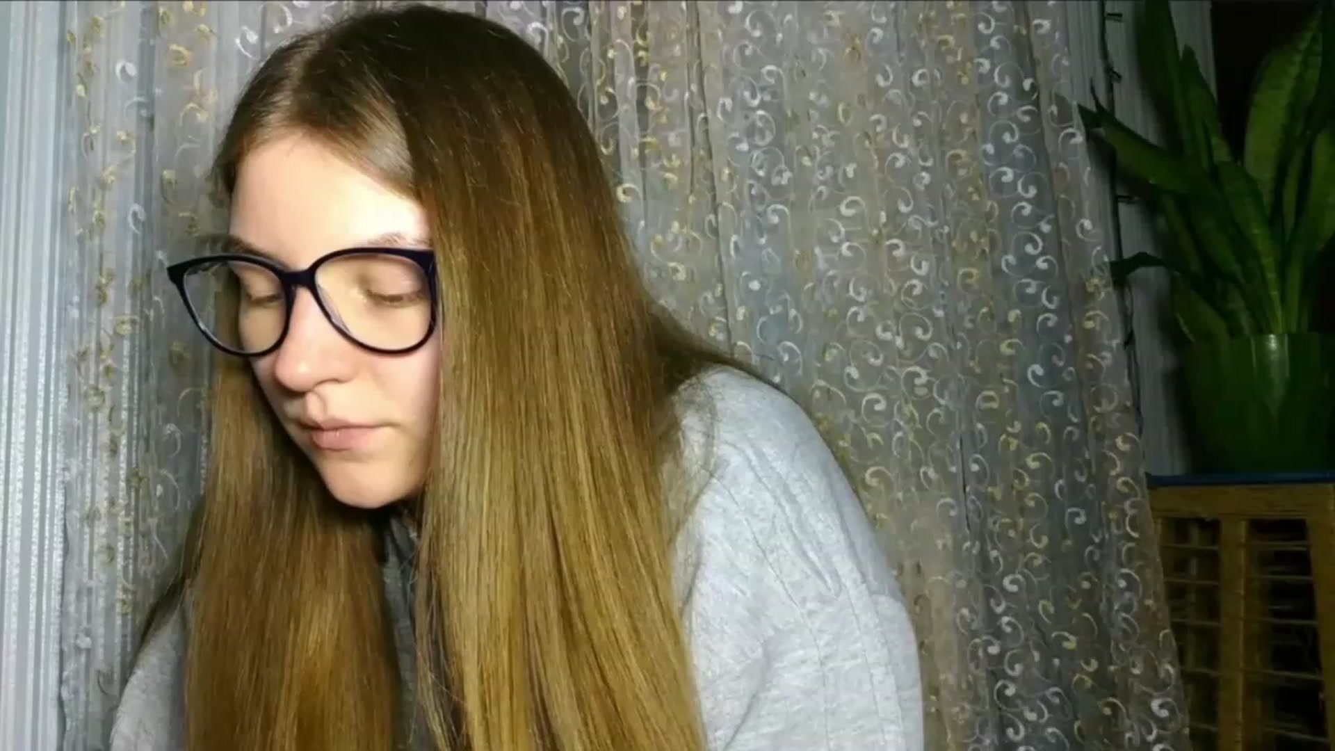 Gallery image thumbnail from Oliveevee_'s myfreecams stream on, 01/22/2023, 21:50 image 20 of 20