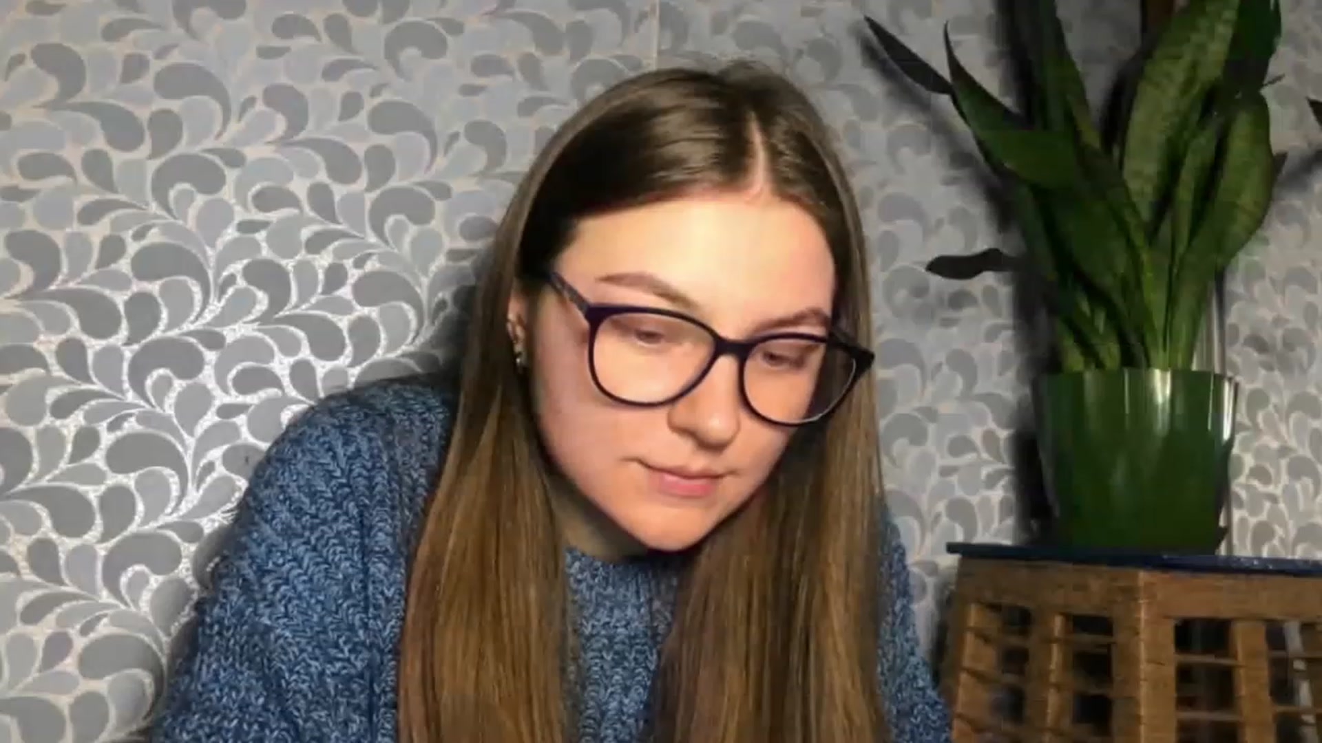 Gallery image thumbnail from Oliveevee_'s myfreecams stream on, 03/02/2023, 21:12 image 5 of 20