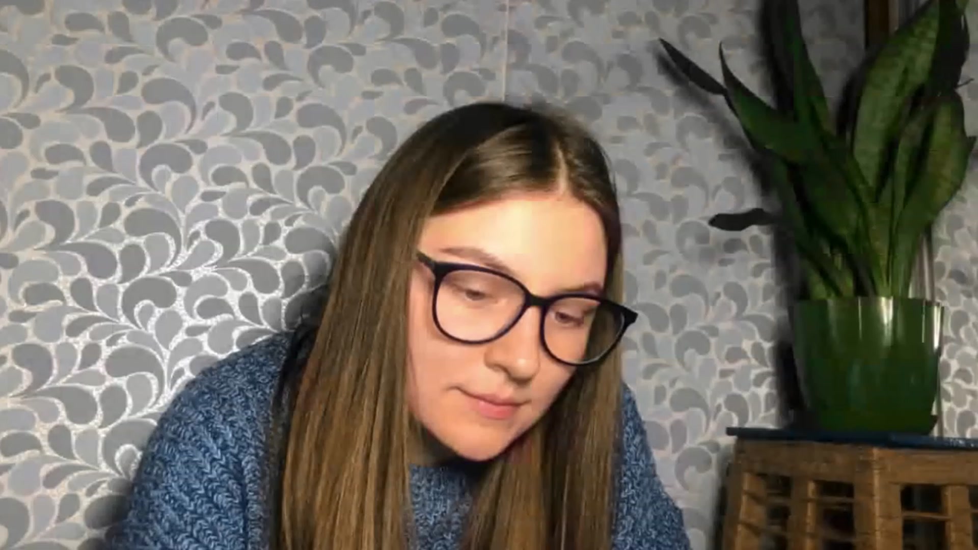 Gallery image thumbnail from Oliveevee_'s myfreecams stream on, 03/02/2023, 23:02 image 9 of 20