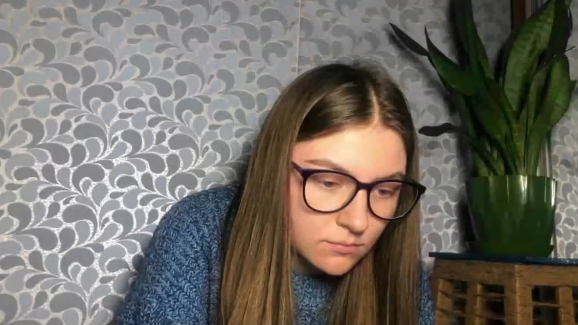 Gallery image thumbnail from Oliveevee_'s myfreecams stream on, 03/02/2023, 23:02 image 5 of 20