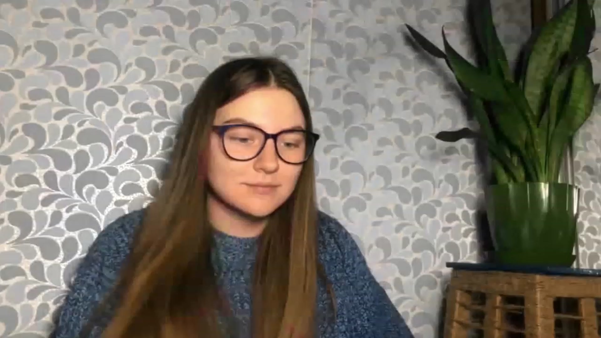 Gallery image thumbnail from Oliveevee_'s myfreecams stream on, 03/02/2023, 23:02 image 17 of 20