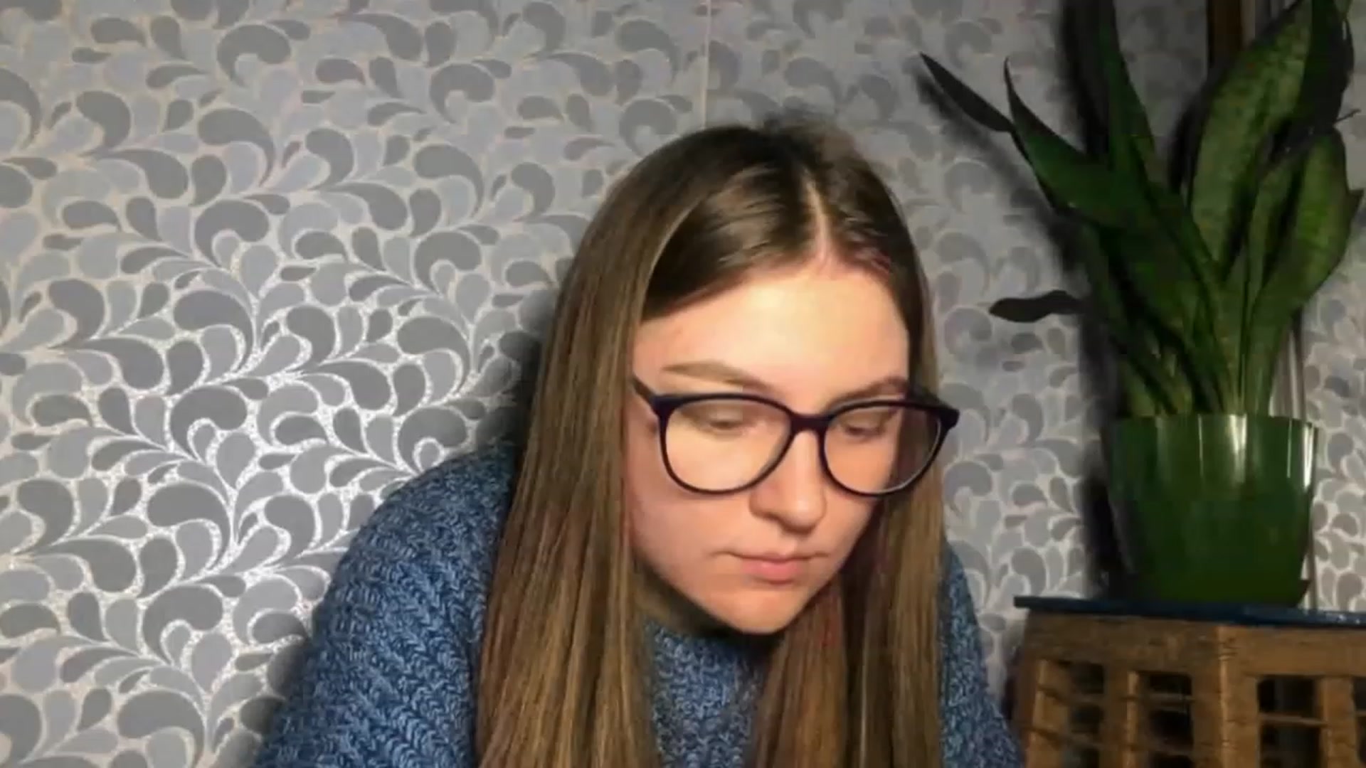 Gallery image thumbnail from Oliveevee_'s myfreecams stream on, 03/02/2023, 23:02 image 6 of 20
