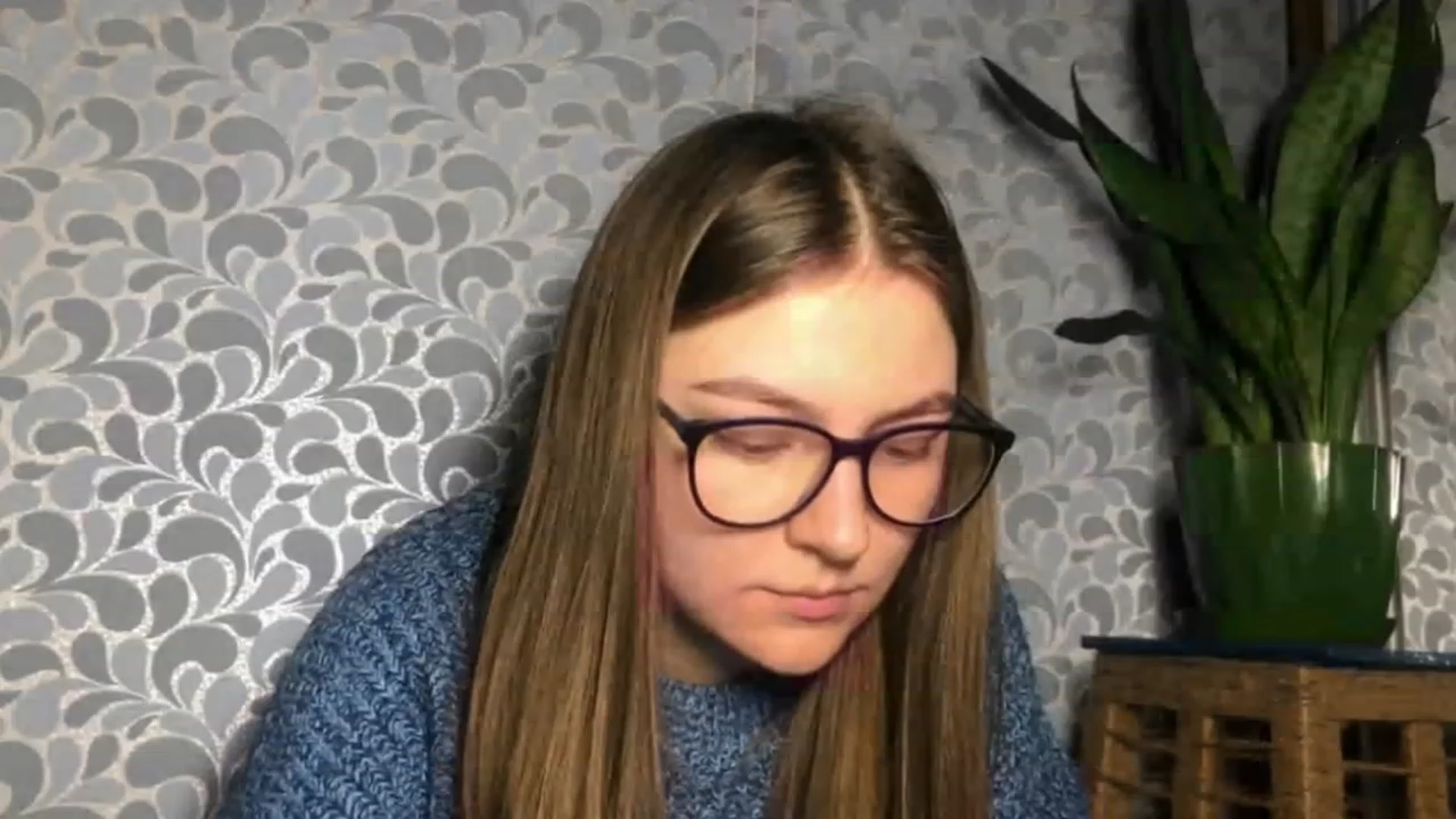 Gallery image thumbnail from Oliveevee_'s myfreecams stream on, 03/02/2023, 23:02 image 7 of 20