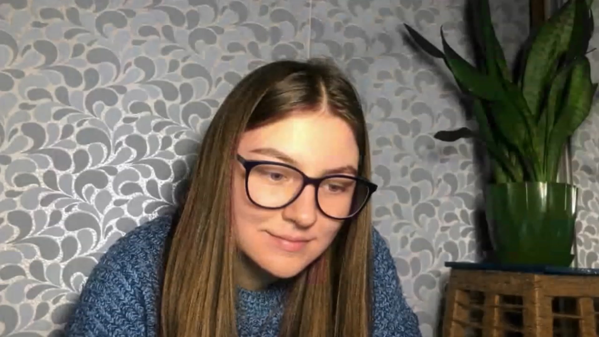 Gallery image thumbnail from Oliveevee_'s myfreecams stream on, 03/02/2023, 23:02 image 11 of 20