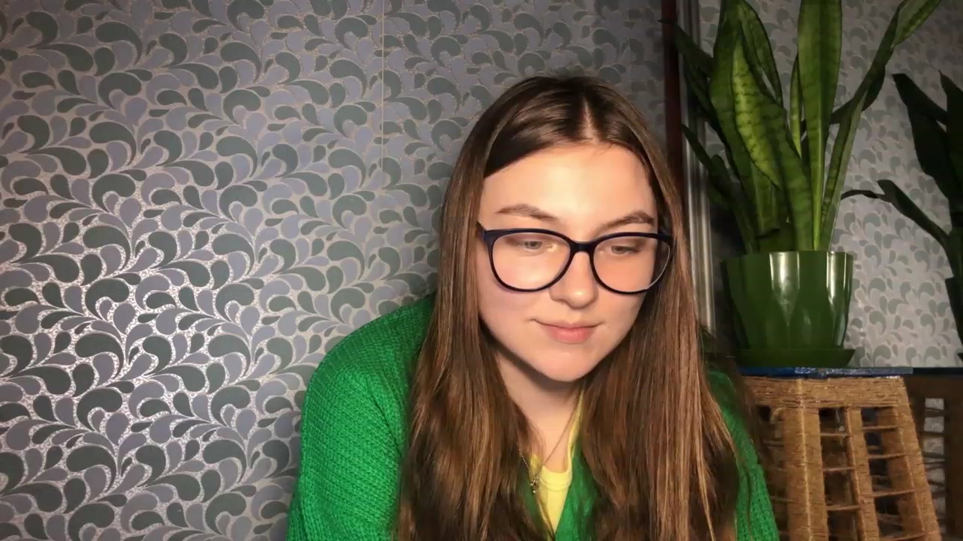 Gallery image thumbnail from Oliveevee_'s myfreecams stream on, 03/18/2023, 19:43 image 16 of 20