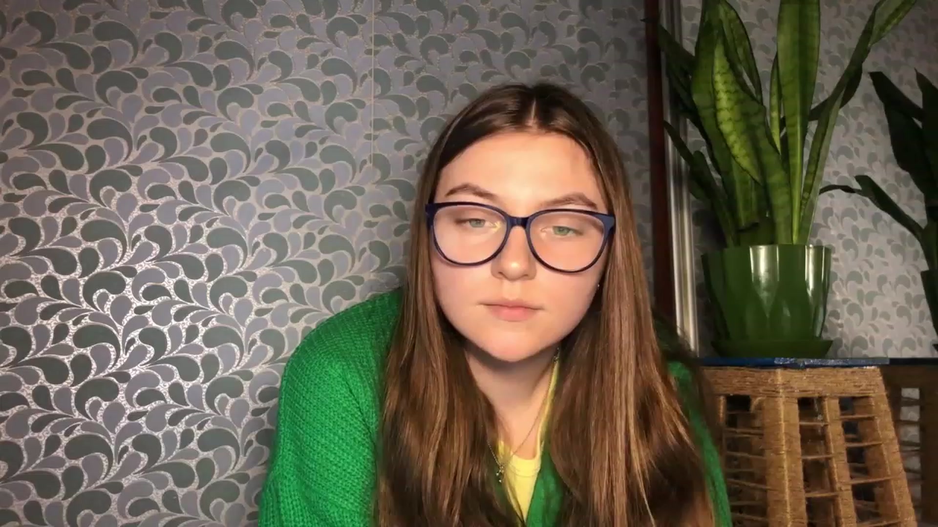 Gallery image thumbnail from Oliveevee_'s myfreecams stream on, 03/18/2023, 19:43 image 17 of 20