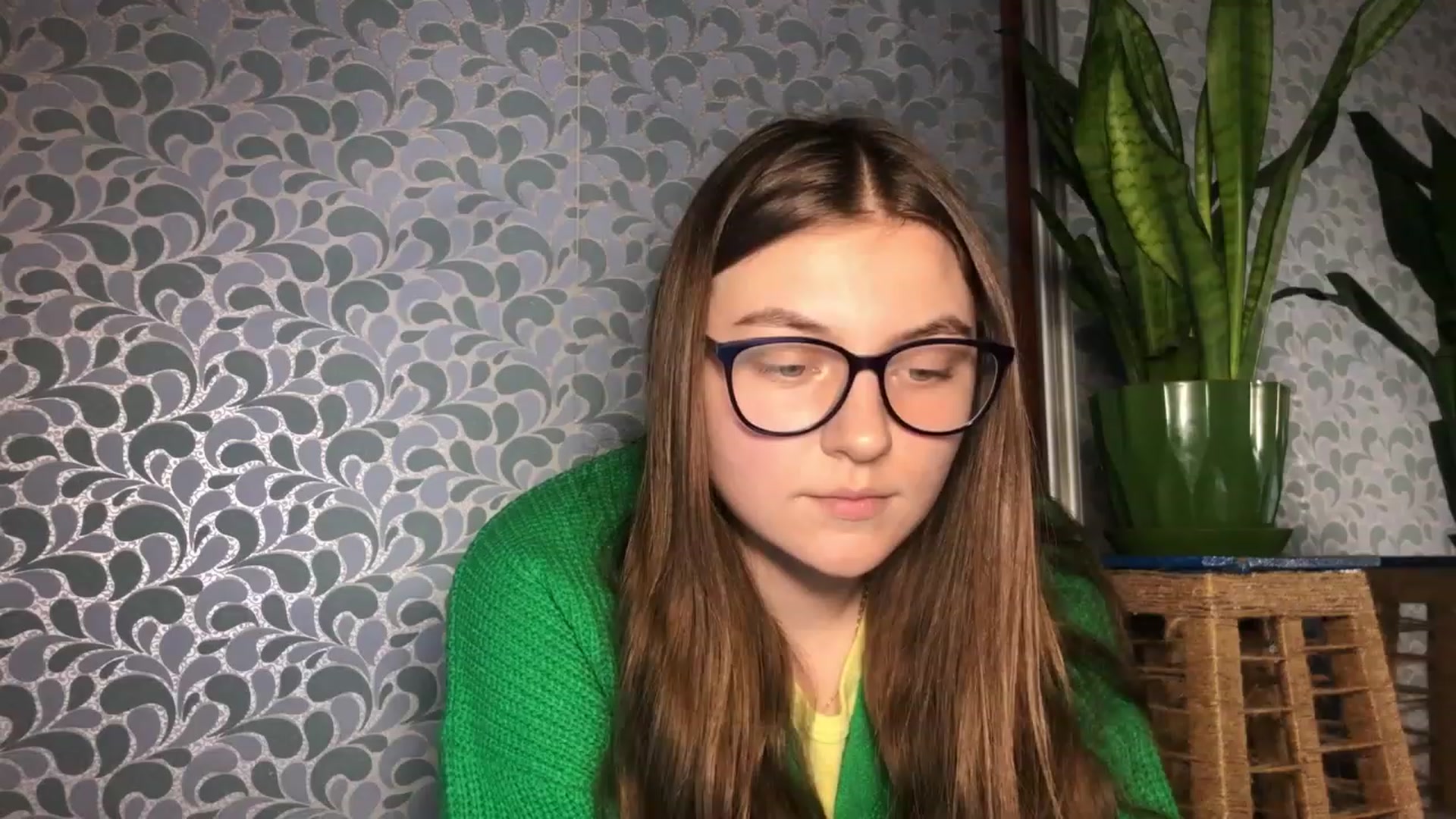 Gallery image thumbnail from Oliveevee_'s myfreecams stream on, 03/18/2023, 19:43 image 14 of 20