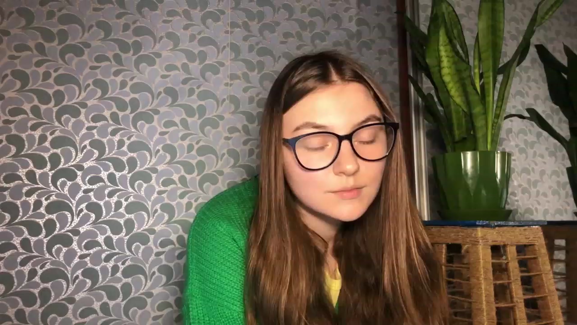 Gallery image thumbnail from Oliveevee_'s myfreecams stream on, 03/18/2023, 19:43 image 10 of 20