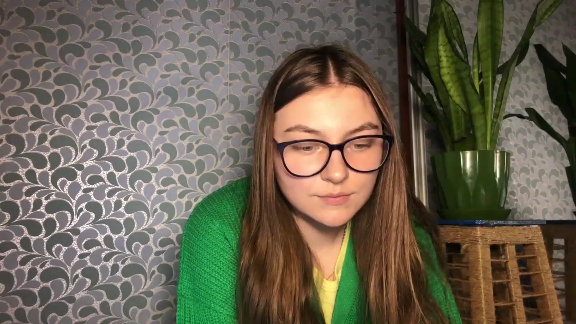 Gallery image thumbnail from Oliveevee_'s myfreecams stream on, 03/18/2023, 19:43 image 13 of 20