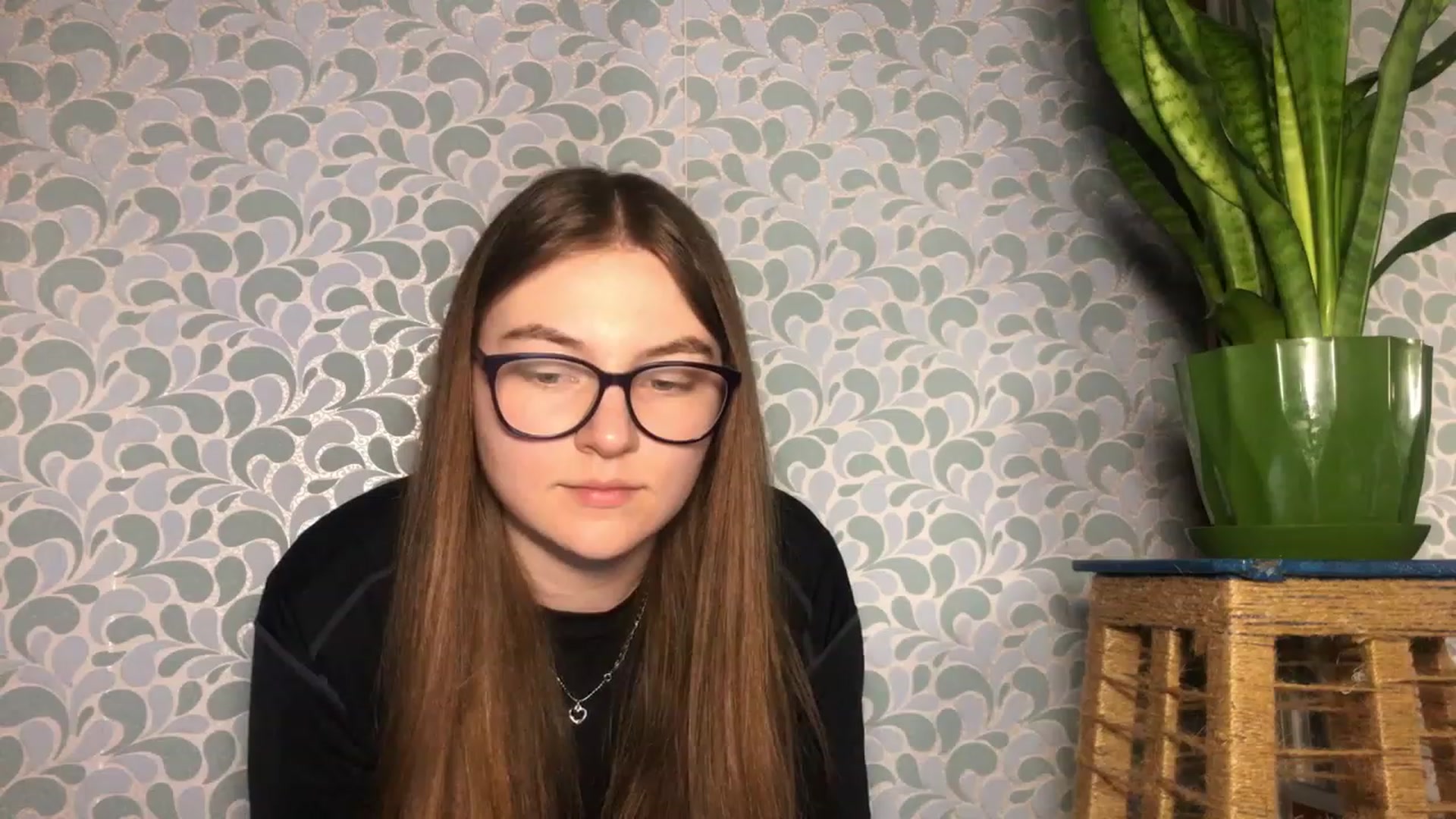 Gallery image thumbnail from Oliveevee_'s myfreecams stream on, 03/19/2023, 22:11 image 11 of 20
