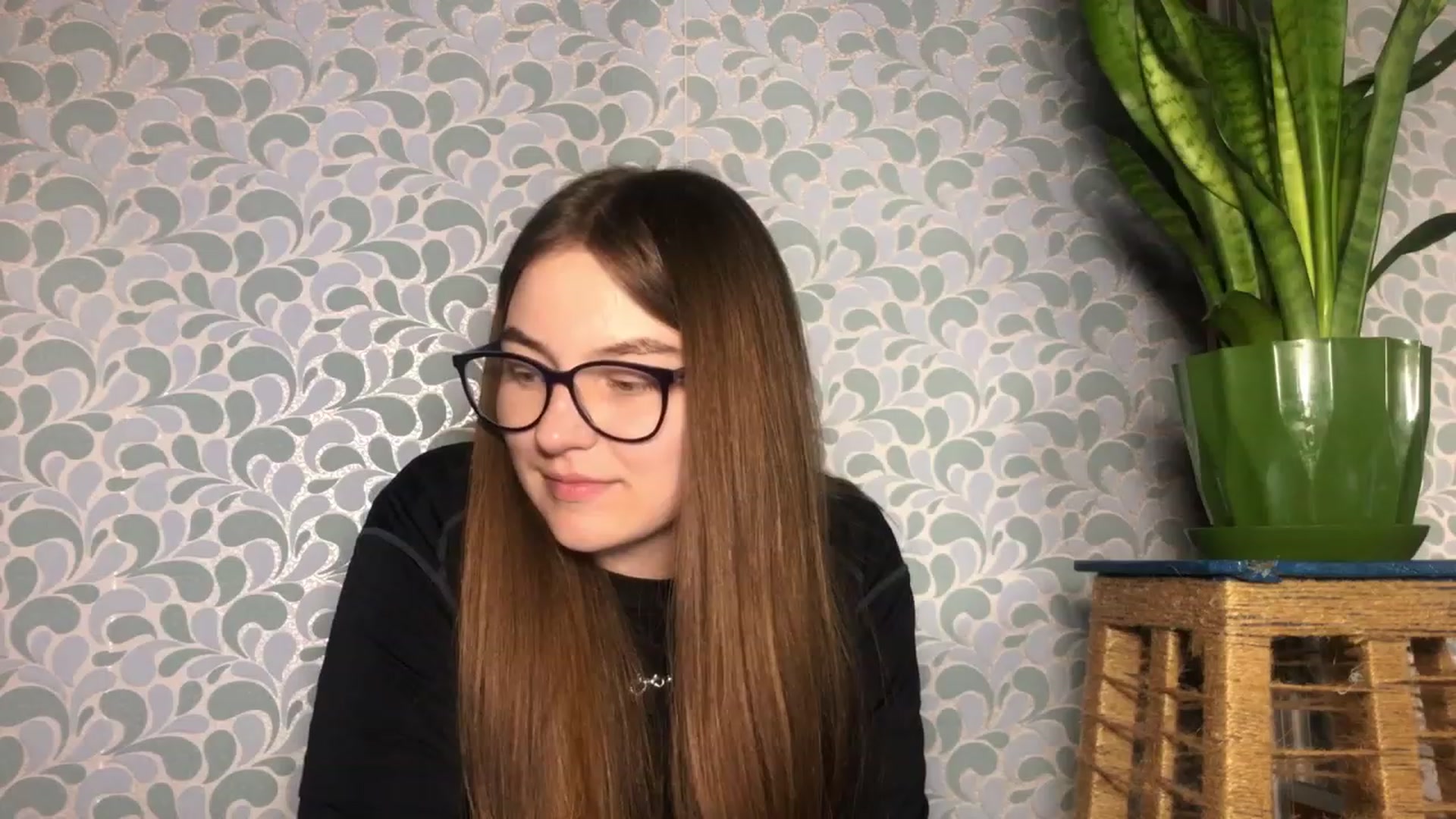 Gallery image thumbnail from Oliveevee_'s myfreecams stream on, 03/19/2023, 22:11 image 20 of 20
