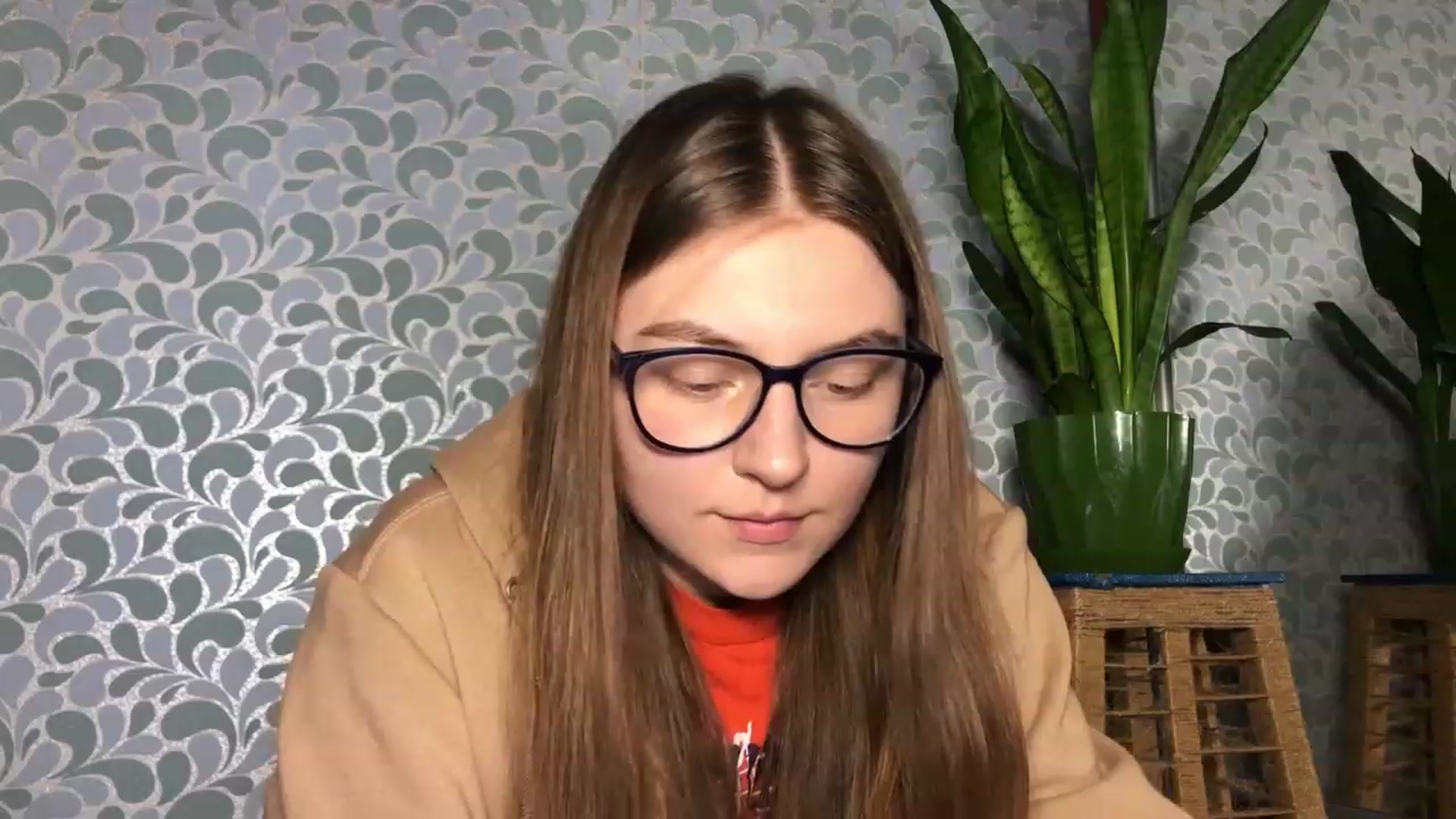 Gallery image thumbnail from Oliveevee_'s myfreecams stream on, 03/20/2023, 21:02 image 17 of 20