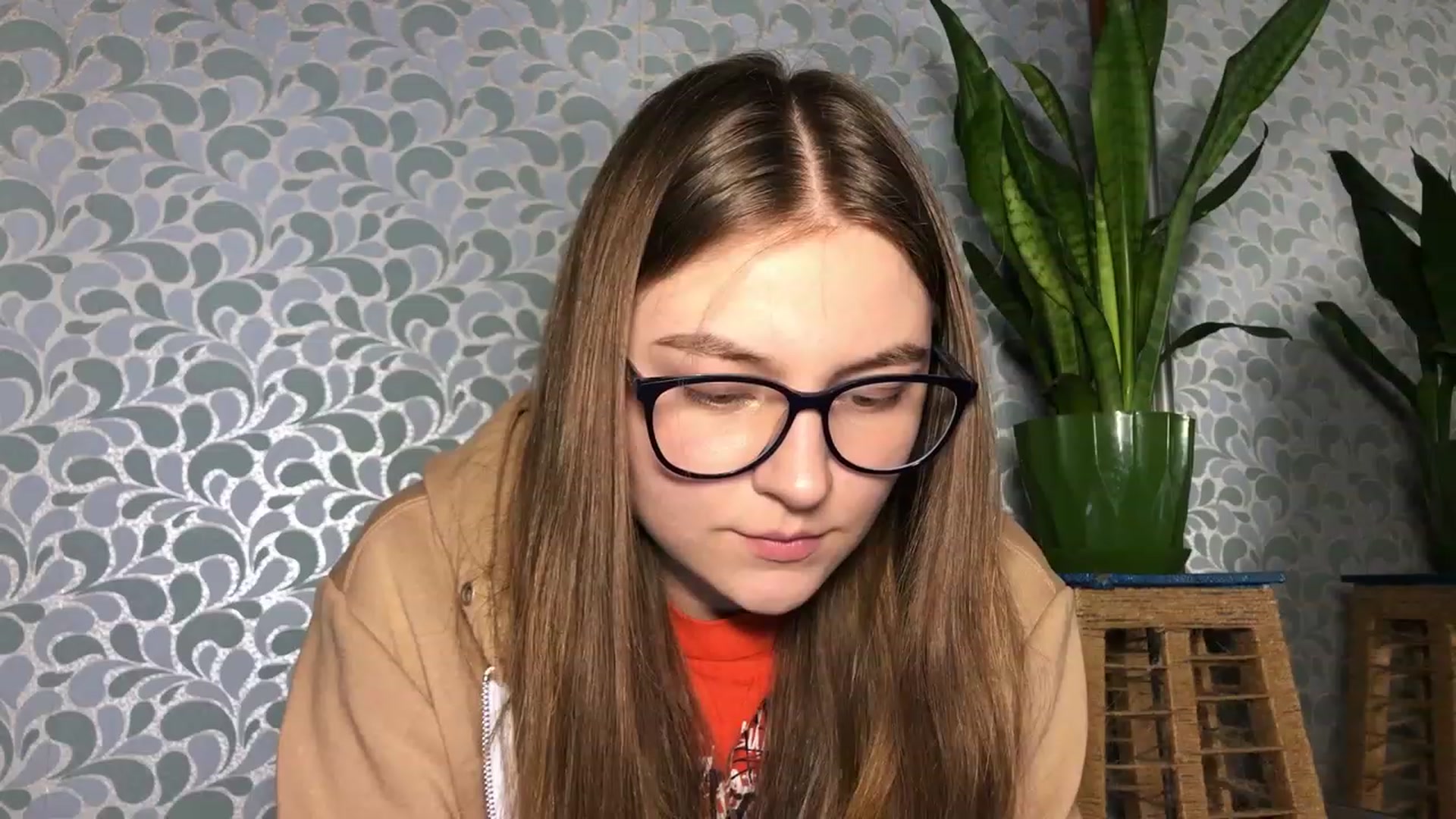 Gallery image thumbnail from Oliveevee_'s myfreecams stream on, 03/20/2023, 21:02 image 14 of 20
