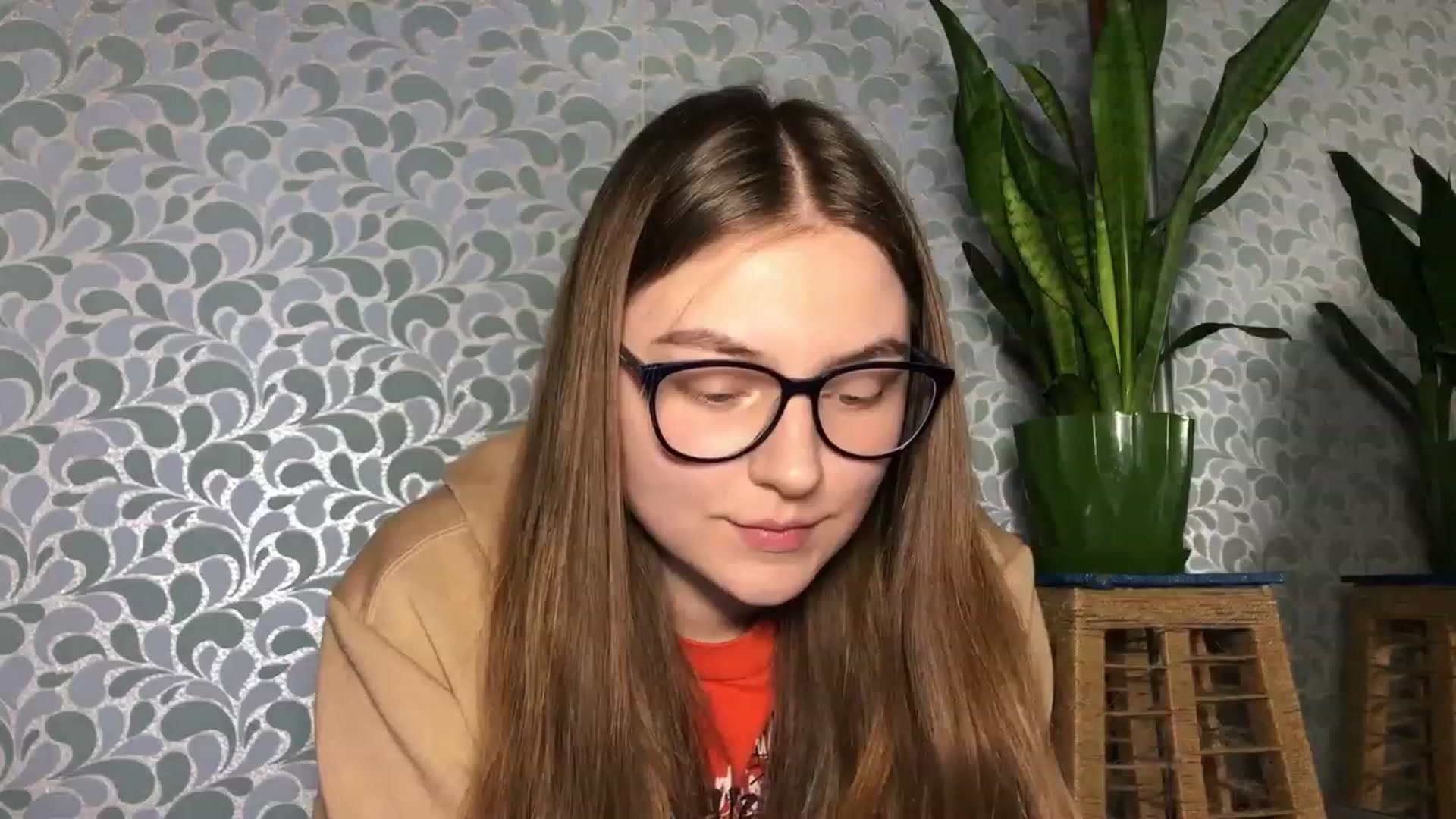 Gallery image thumbnail from Oliveevee_'s myfreecams stream on, 03/20/2023, 21:02 image 9 of 20