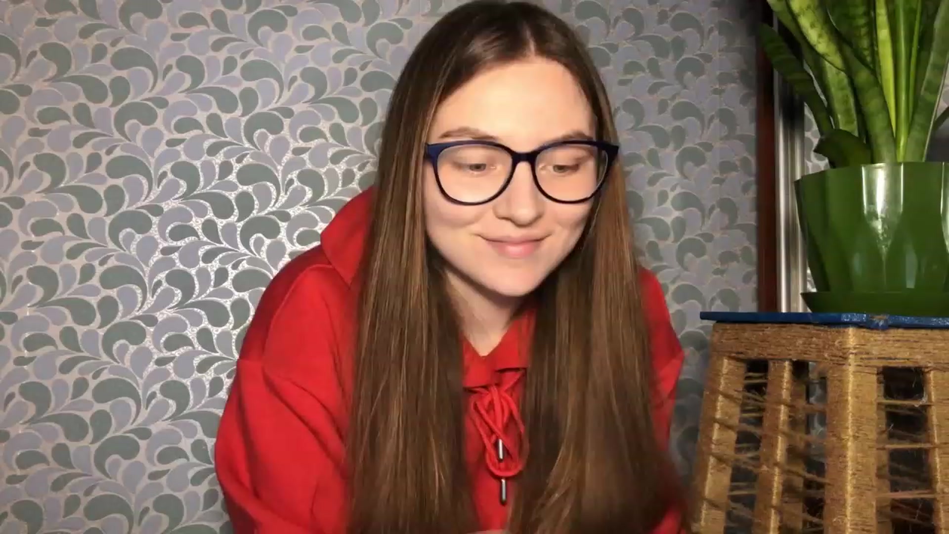 Gallery image thumbnail from Oliveevee_'s myfreecams stream on, 03/21/2023, 19:02 image 16 of 20