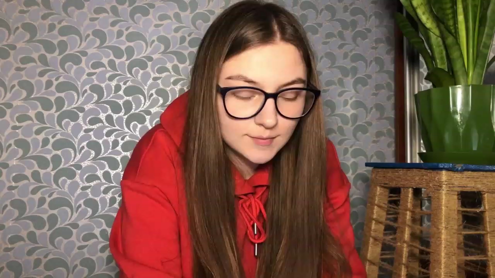 Gallery image thumbnail from Oliveevee_'s myfreecams stream on, 03/21/2023, 19:02 image 6 of 20