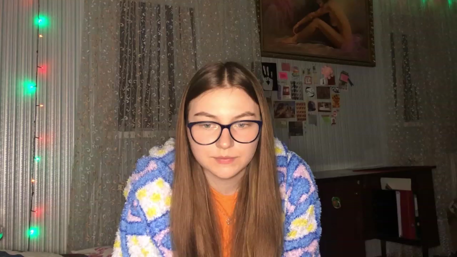 Gallery image thumbnail from Oliveevee_'s myfreecams stream on, 03/22/2023, 19:46 image 8 of 20