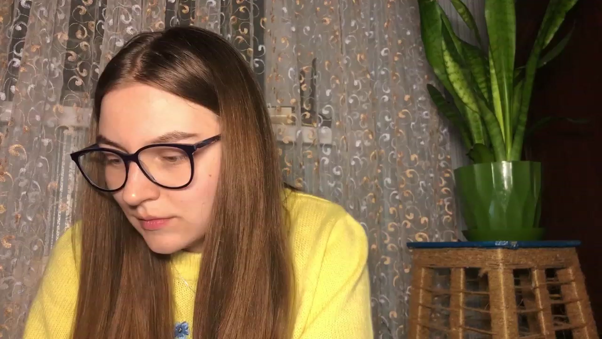 Gallery image thumbnail from Oliveevee_'s myfreecams stream on, 03/23/2023, 20:00 image 20 of 20