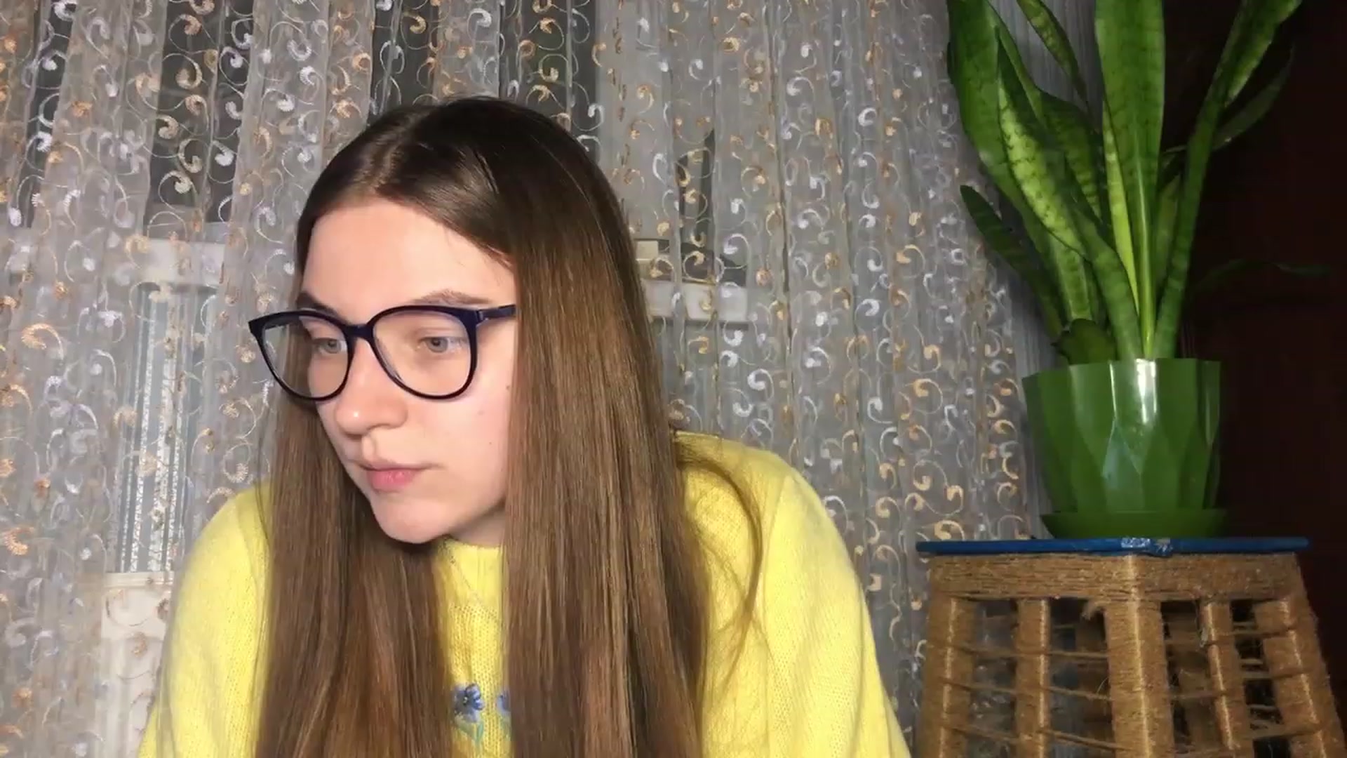 Gallery image thumbnail from Oliveevee_'s myfreecams stream on, 03/23/2023, 20:00 image 10 of 20