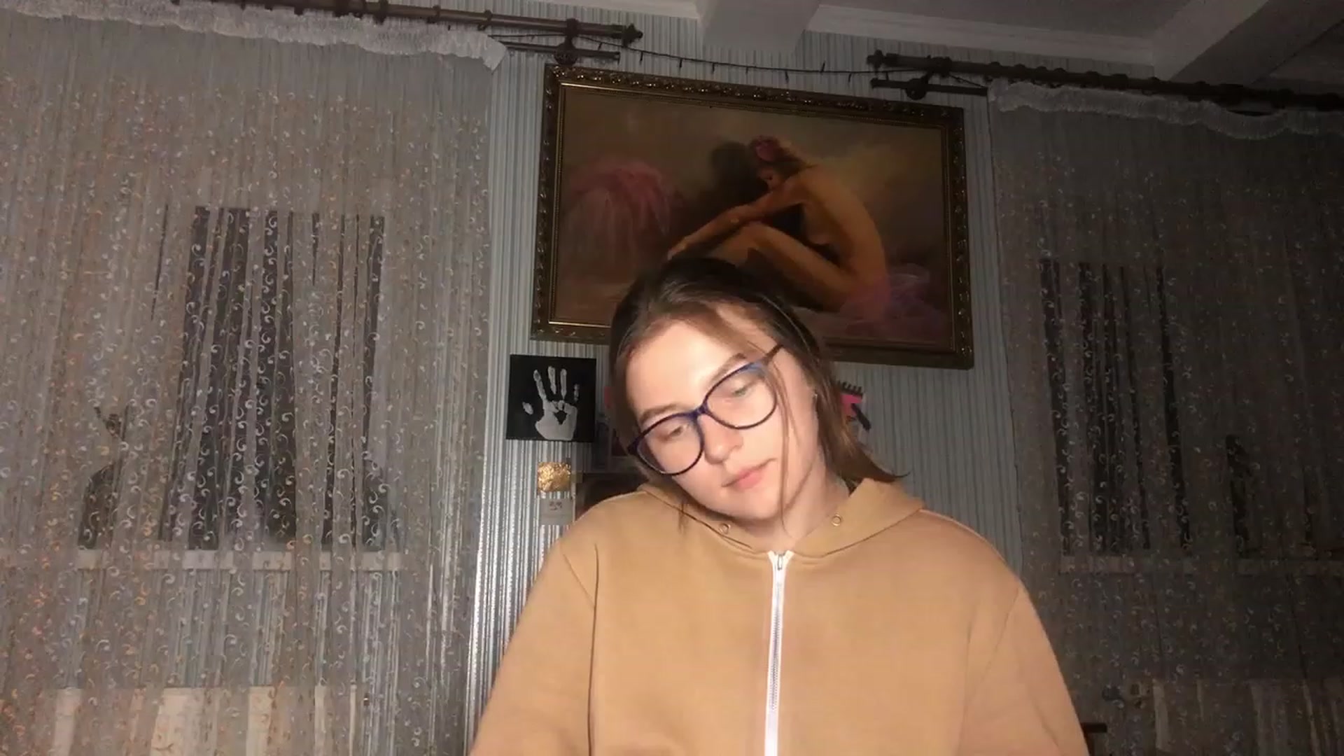 Gallery image thumbnail from Oliveevee_'s myfreecams stream on, 03/26/2023, 22:01 image 11 of 20