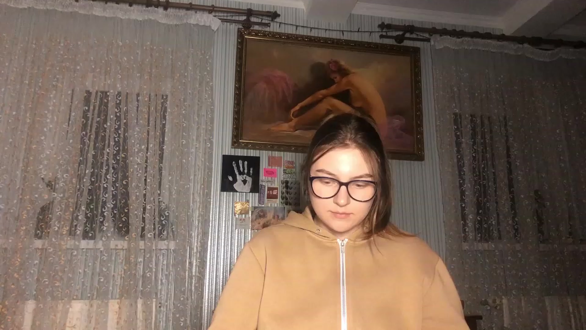Gallery image thumbnail from Oliveevee_'s myfreecams stream on, 03/26/2023, 22:01 image 14 of 20