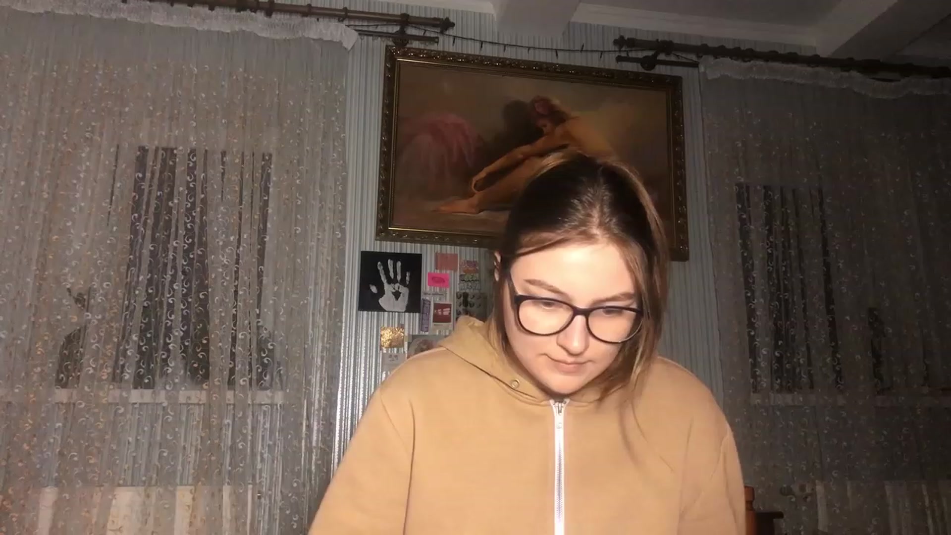 Gallery image thumbnail from Oliveevee_'s myfreecams stream on, 03/26/2023, 22:01 image 3 of 20