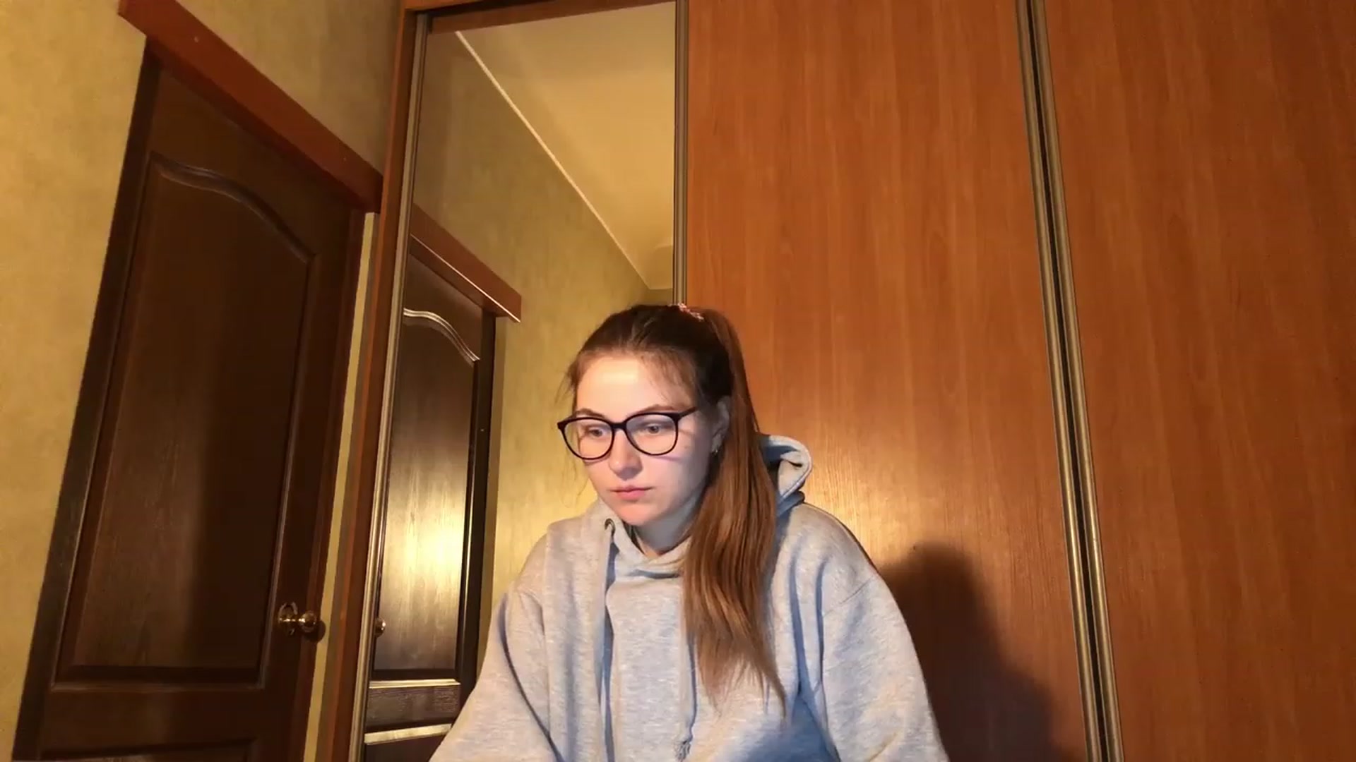 Gallery image thumbnail from Oliveevee_'s myfreecams stream on, 04/03/2023, 15:17 image 18 of 20