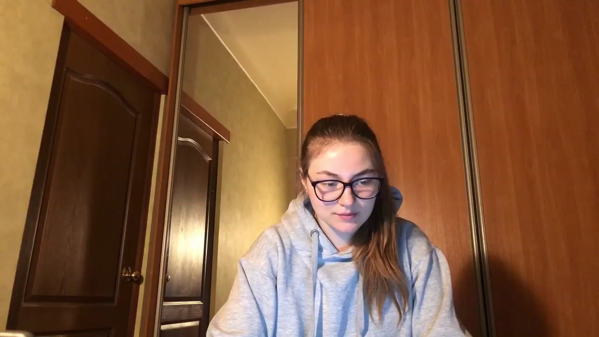Gallery image thumbnail from Oliveevee_'s myfreecams stream on, 04/03/2023, 15:17 image 3 of 20