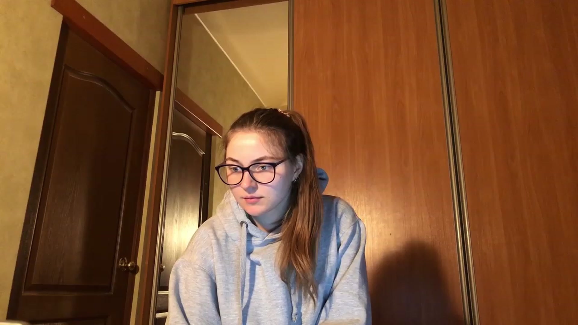 Gallery image thumbnail from Oliveevee_'s myfreecams stream on, 04/03/2023, 15:17 image 5 of 20