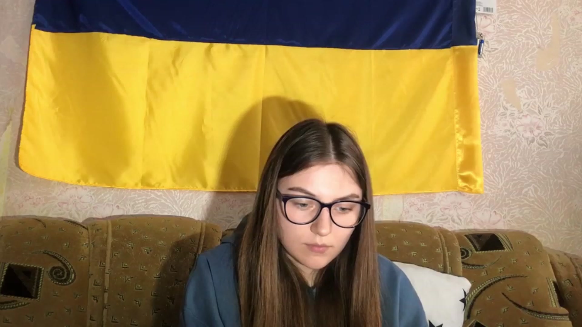 Gallery image thumbnail from Oliveevee_'s myfreecams stream on, 04/18/2023, 14:26 image 6 of 20