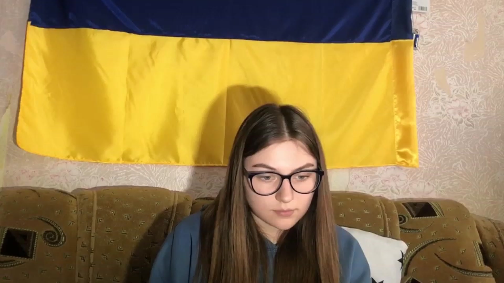 Gallery image thumbnail from Oliveevee_'s myfreecams stream on, 04/18/2023, 14:26 image 8 of 20