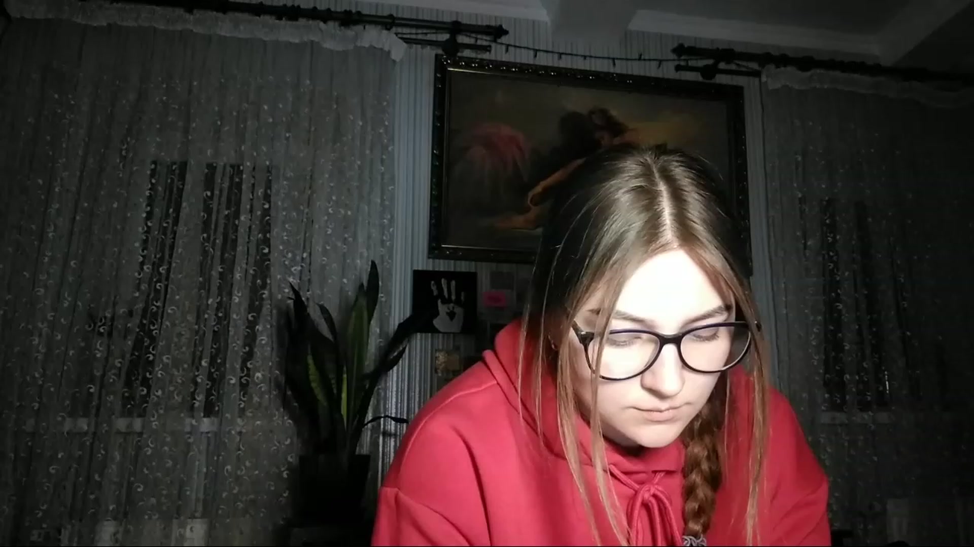 Gallery image thumbnail from Oliveevee_'s myfreecams stream on, 04/24/2023, 21:11 image 1 of 20