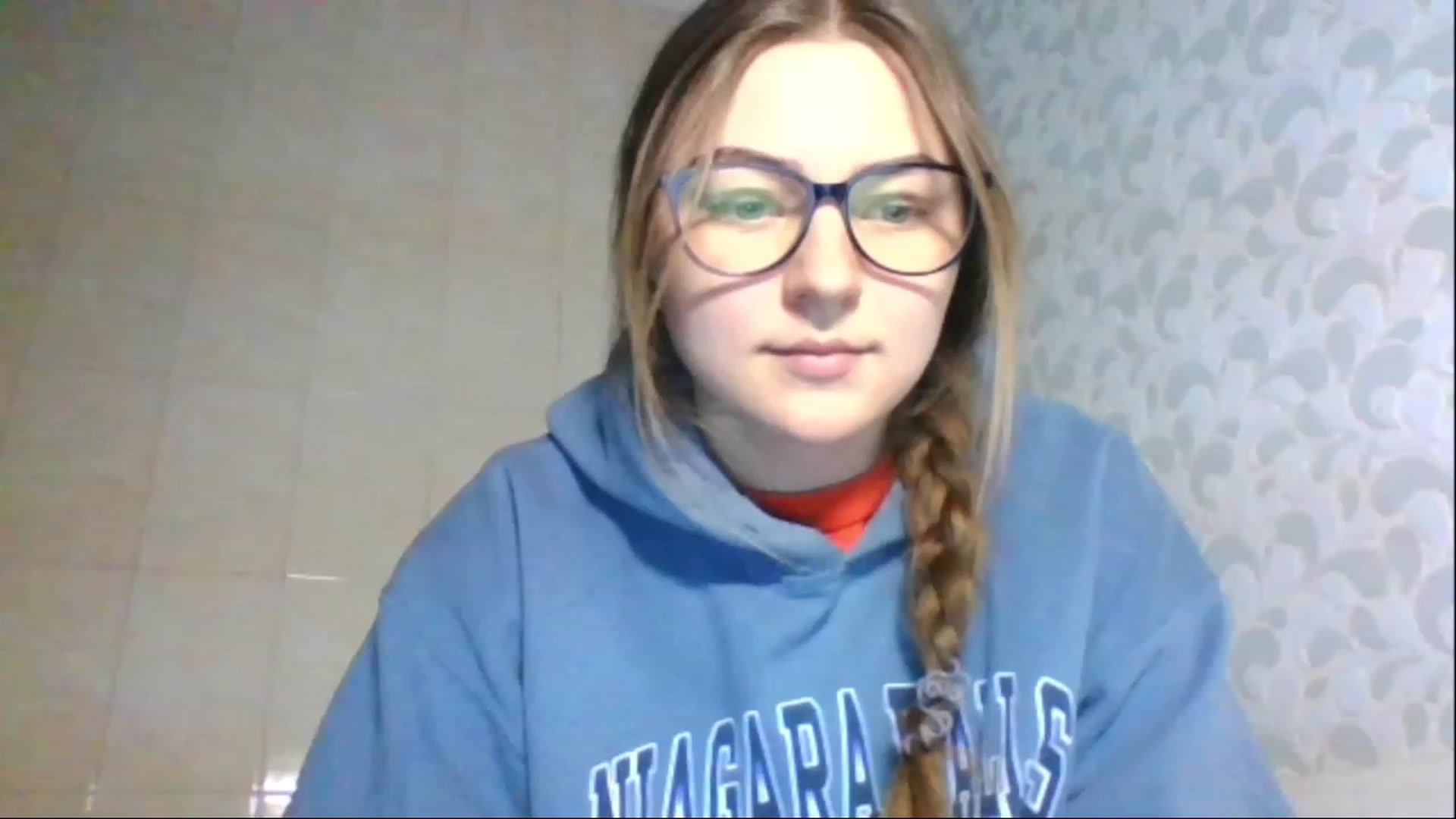 Gallery image thumbnail from Oliveevee_'s myfreecams stream on, 04/26/2023, 17:40 image 11 of 20