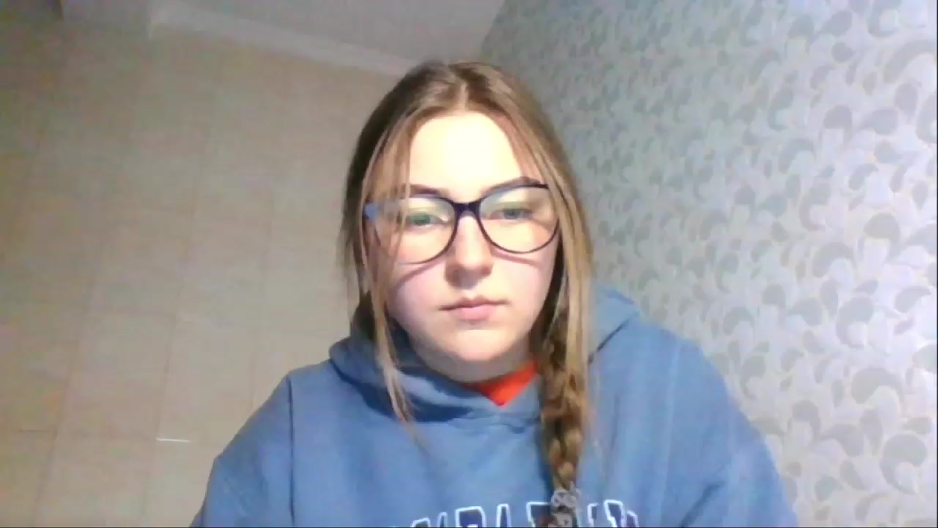 Gallery image thumbnail from Oliveevee_'s myfreecams stream on, 04/26/2023, 19:20 image 5 of 20