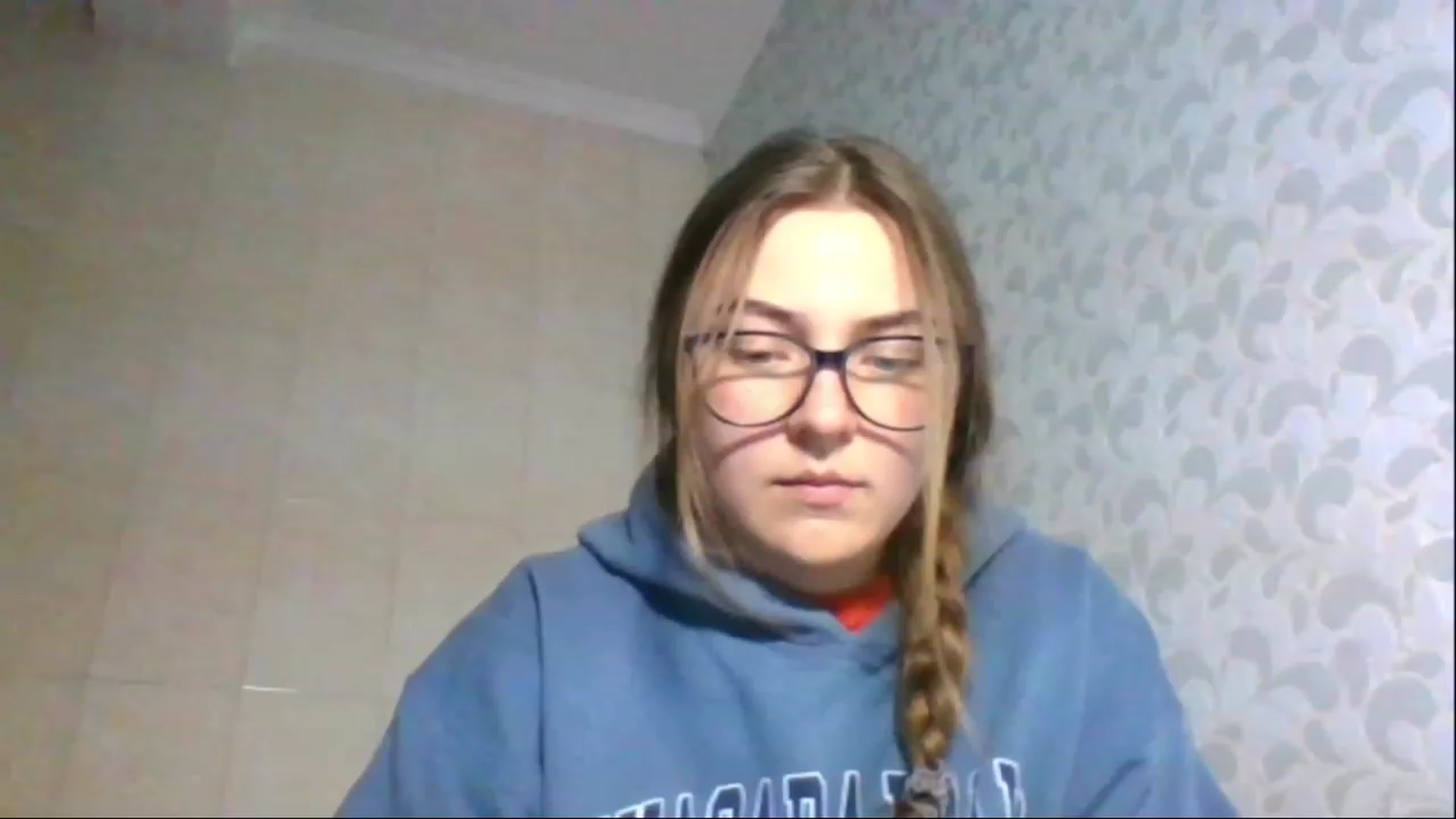 Gallery image thumbnail from Oliveevee_'s myfreecams stream on, 04/26/2023, 19:20 image 3 of 20
