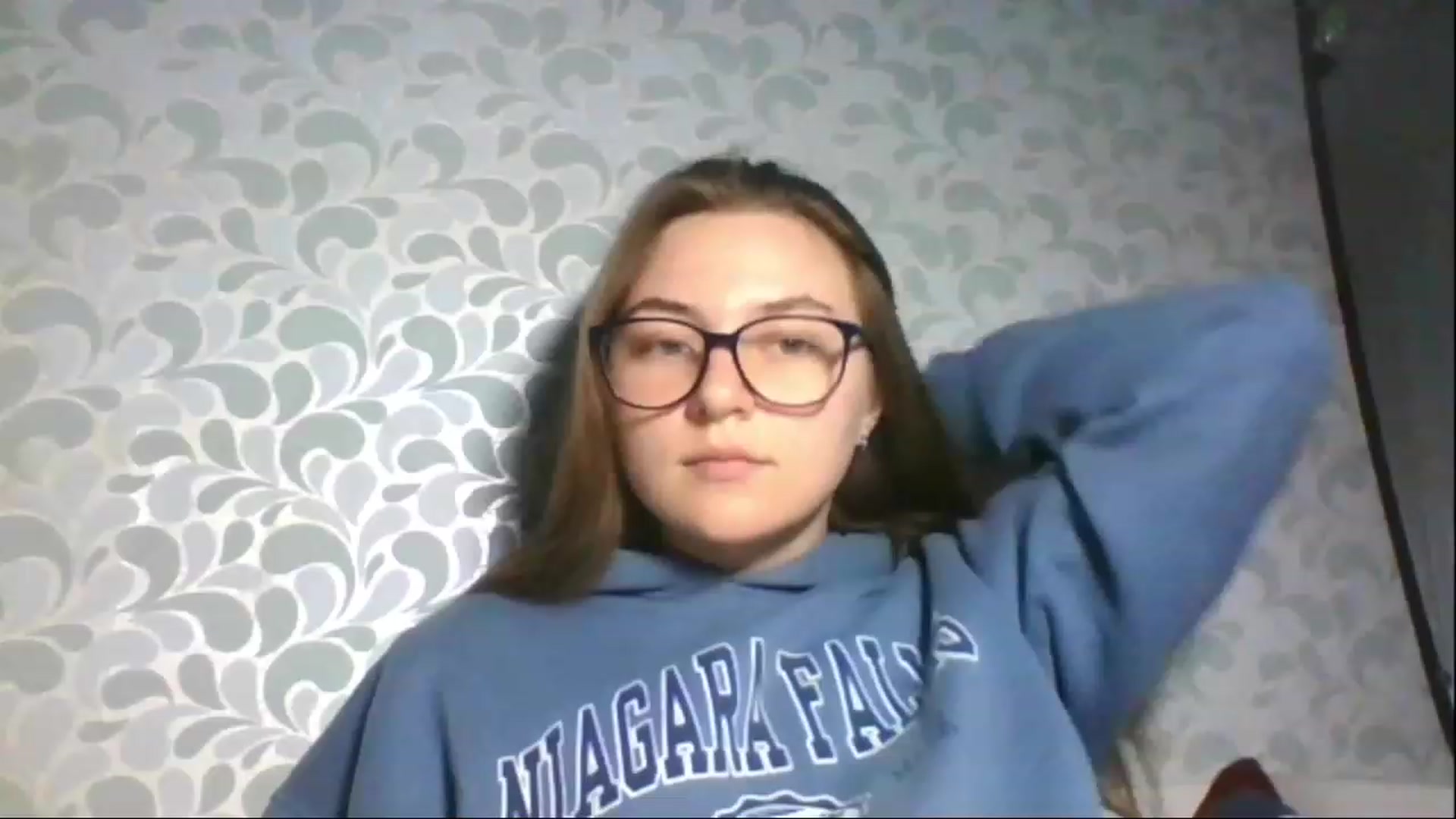 Gallery image thumbnail from Oliveevee_'s myfreecams stream on, 04/27/2023, 19:31 image 15 of 20