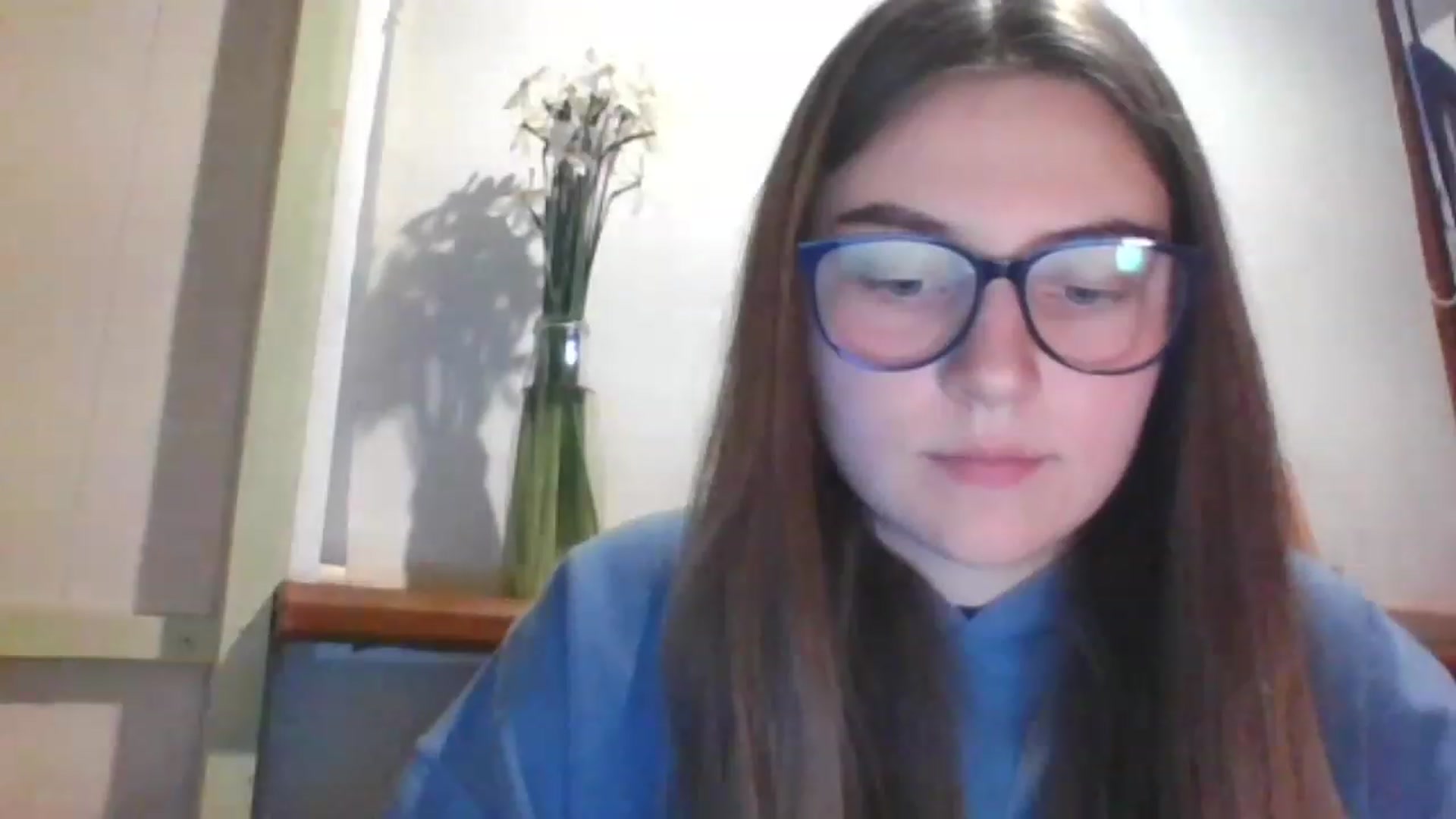 Gallery image thumbnail from Oliveevee_'s myfreecams stream on, 05/08/2023, 21:15 image 9 of 20