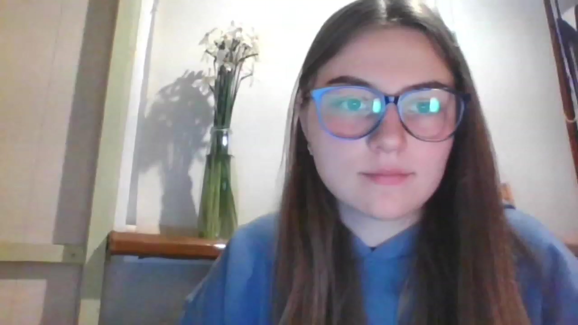 Gallery image thumbnail from Oliveevee_'s myfreecams stream on, 05/08/2023, 21:15 image 19 of 20