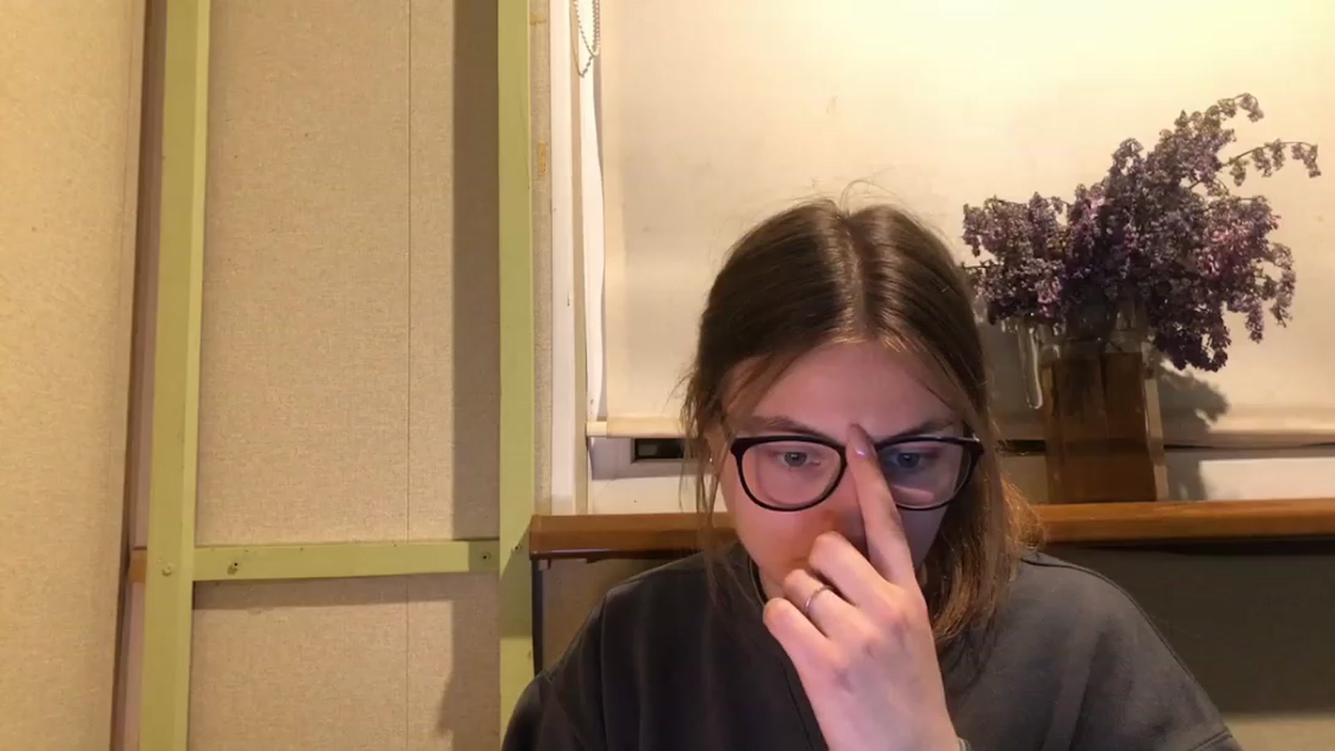 Gallery image thumbnail from Oliveevee_'s myfreecams stream on, 05/13/2023, 22:36 image 6 of 20