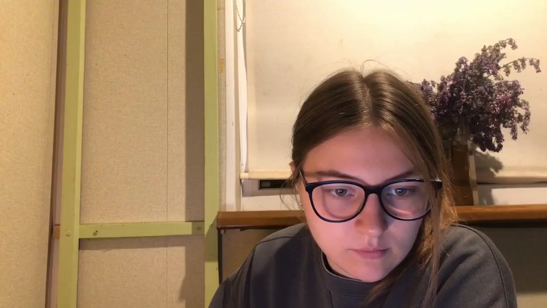 Gallery image thumbnail from Oliveevee_'s myfreecams stream on, 05/13/2023, 22:36 image 12 of 20