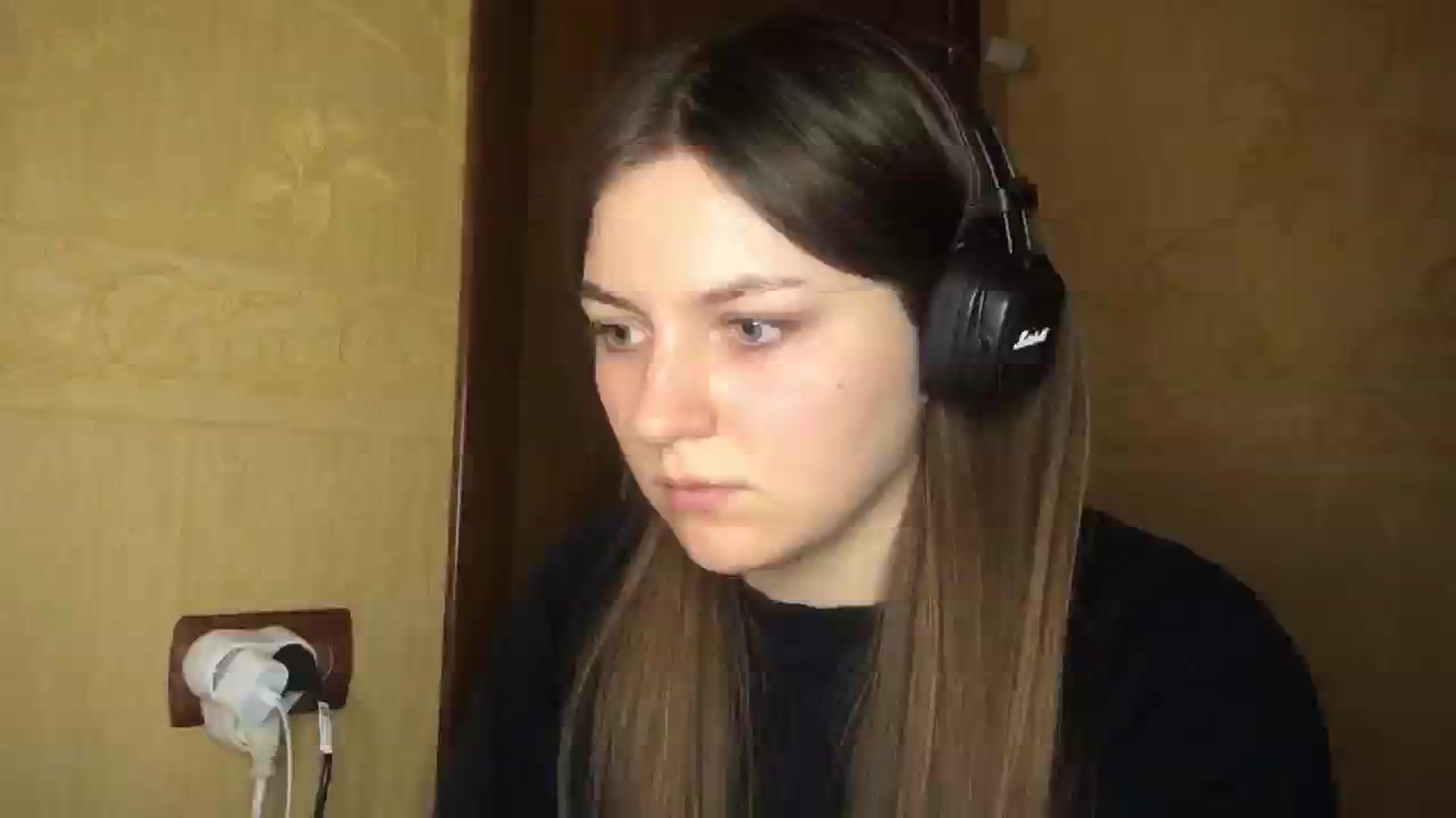 Gallery image thumbnail from OliviEve's myfreecams stream on, 01/13/2025, 21:55 image 17 of 20